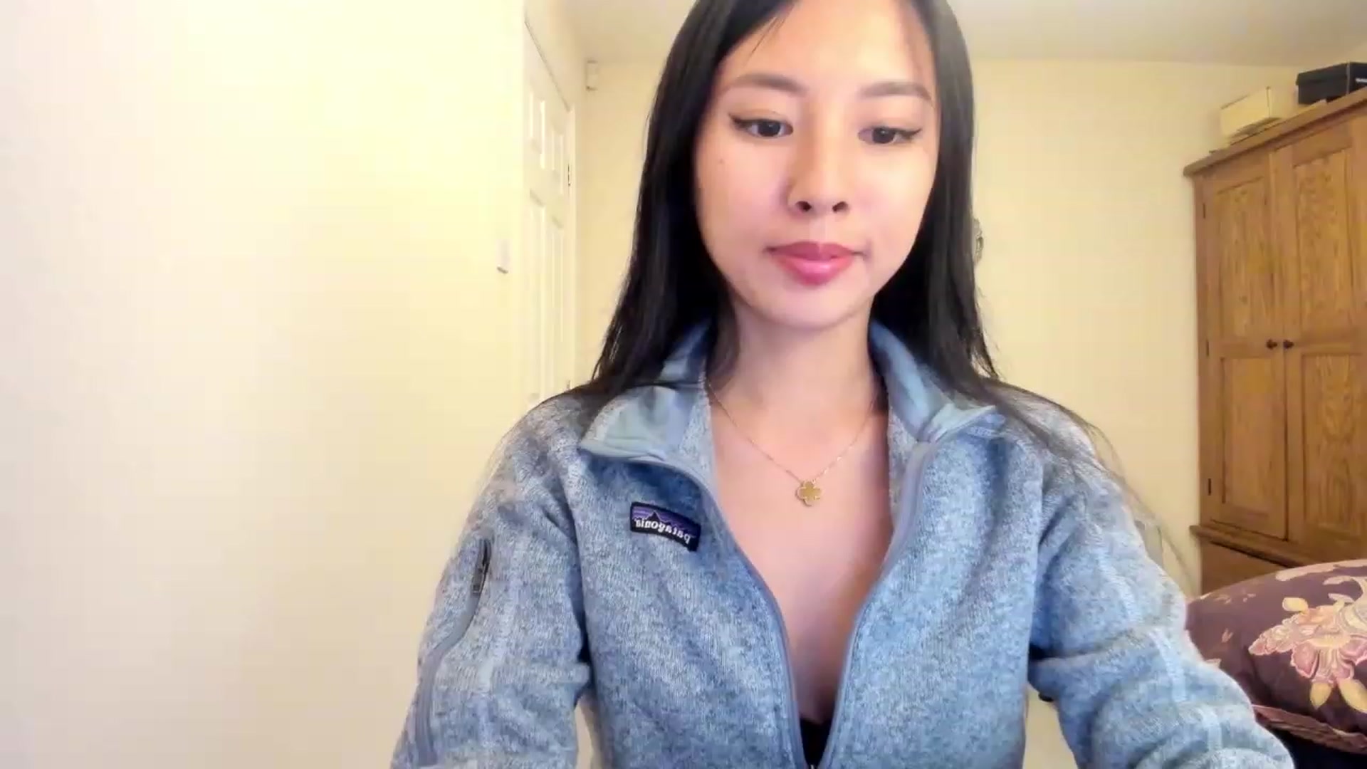 Gallery image thumbnail from Stephanie's myfreecams stream on, 01/02/2024, 23:31 image 5 of 20
