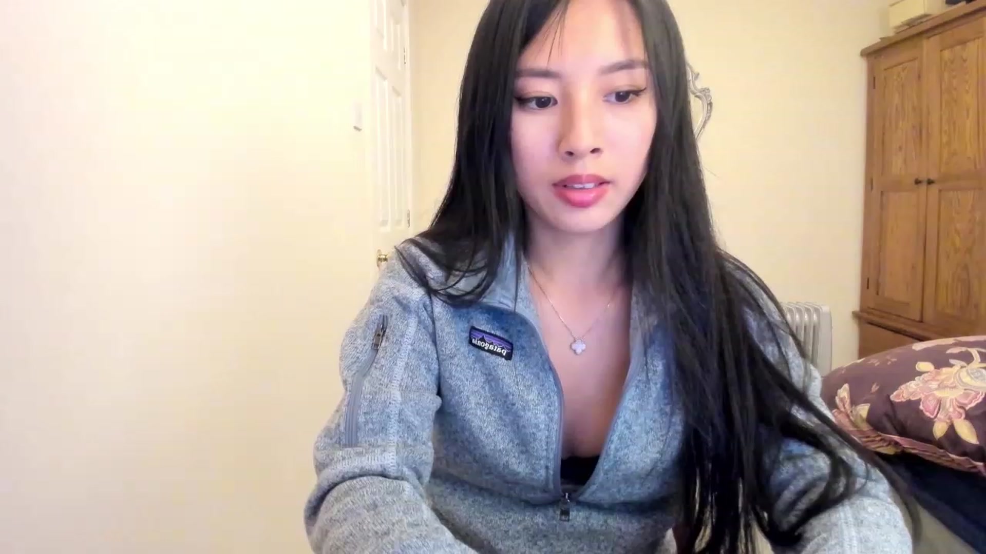 Gallery image thumbnail from Stephanie's myfreecams stream on, 01/02/2024, 23:31 image 11 of 20