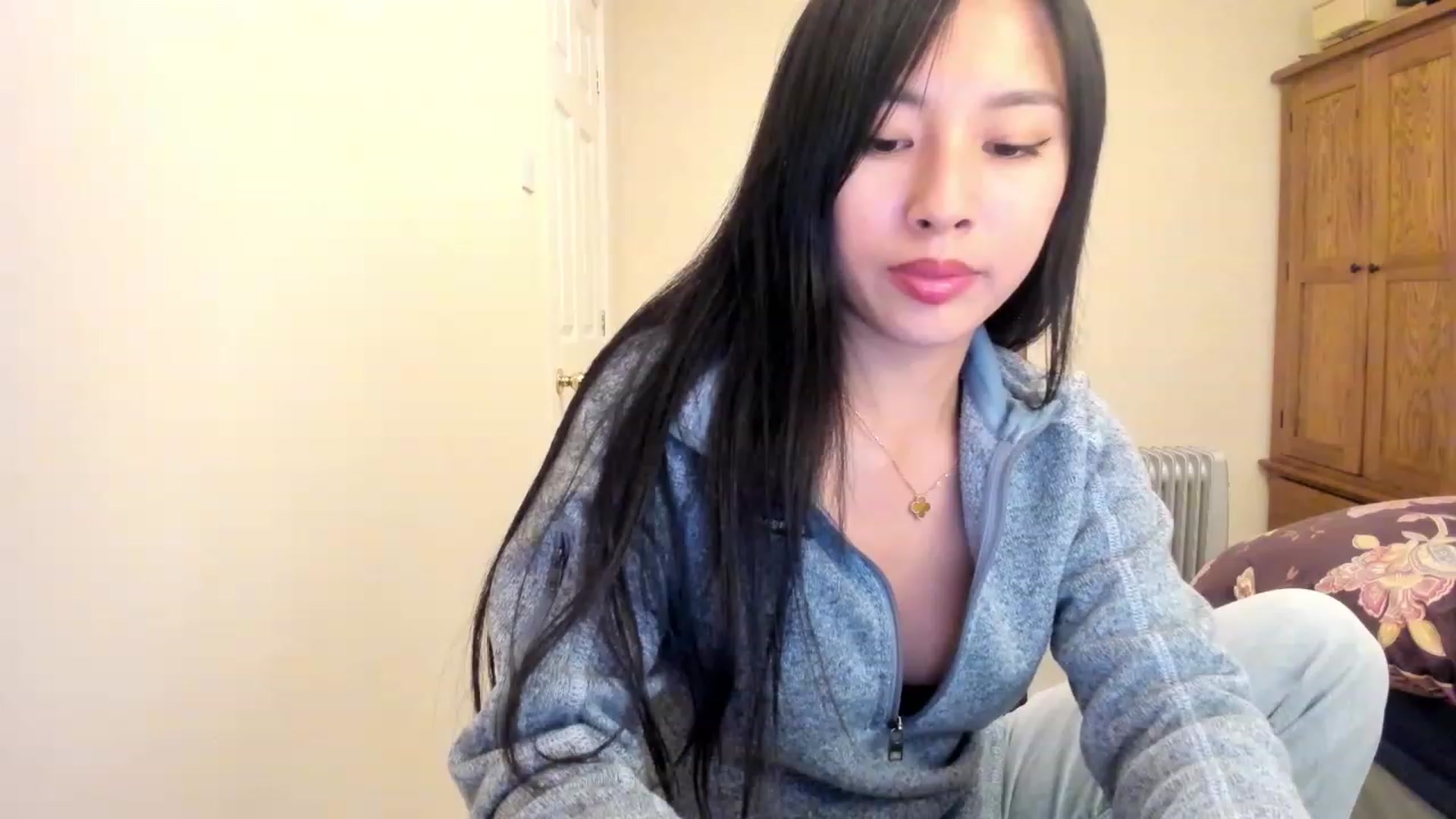Gallery image thumbnail from Stephanie's myfreecams stream on, 01/02/2024, 23:31 image 9 of 20