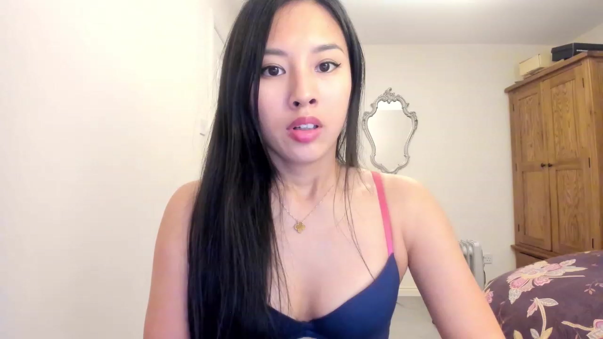 Gallery image thumbnail from Stephanie's myfreecams stream on, 01/05/2024, 02:50 image 15 of 20