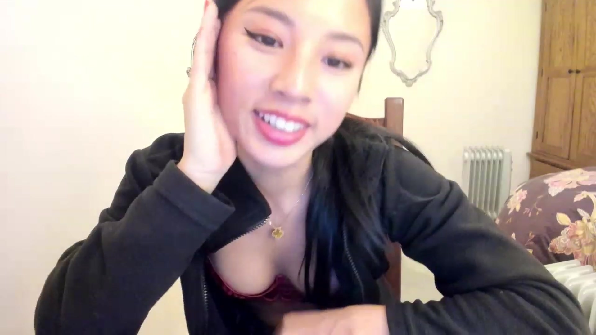 Gallery image thumbnail from Stephanie's myfreecams stream on, 01/06/2024, 01:16 image 18 of 20