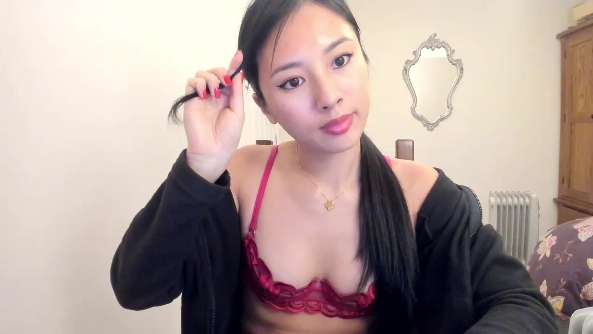 Gallery image thumbnail from Stephanie's myfreecams stream on, 01/06/2024, 01:16 image 9 of 20