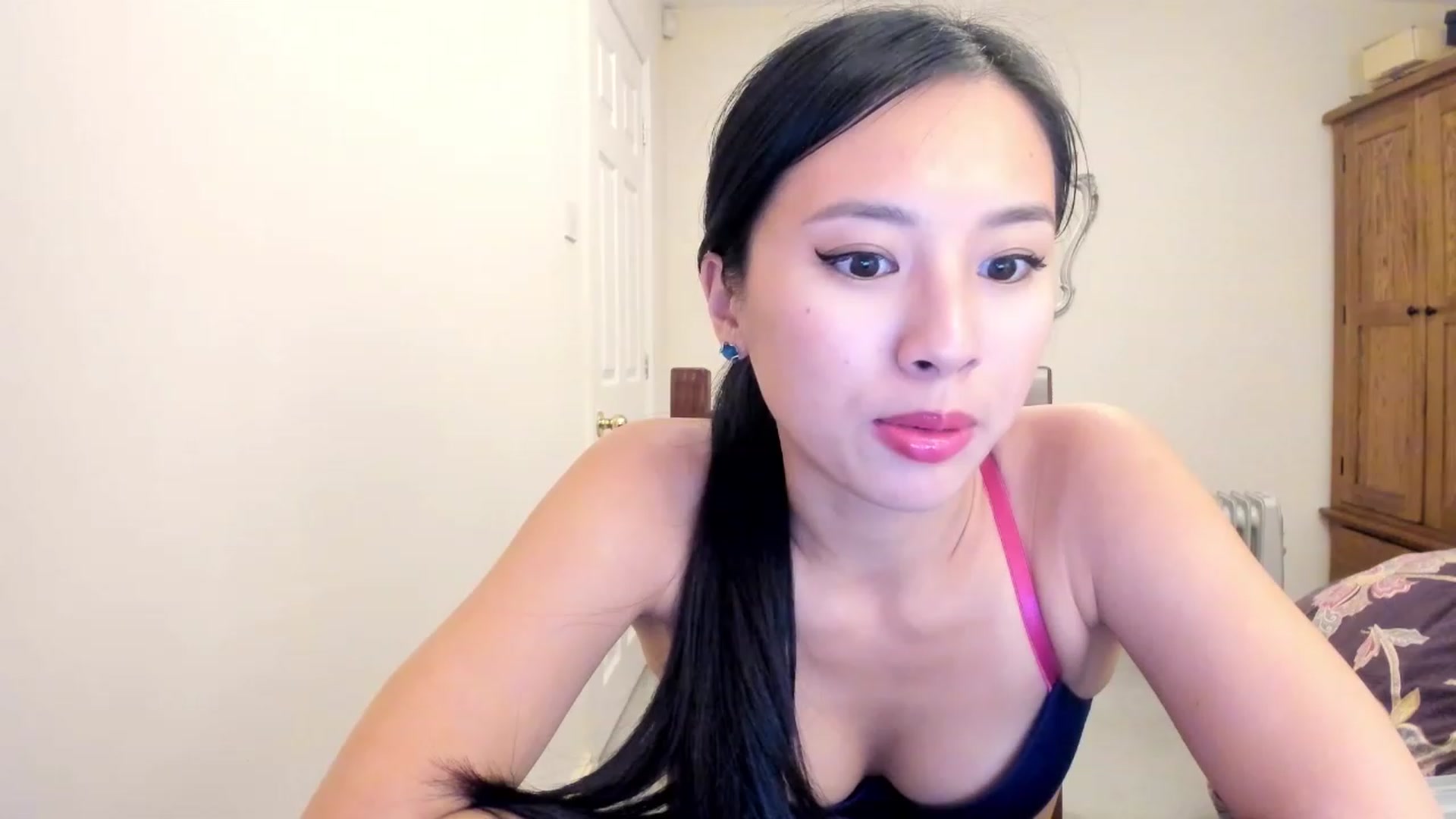 Gallery image thumbnail from Stephanie's myfreecams stream on, 01/09/2024, 06:38 image 1 of 20