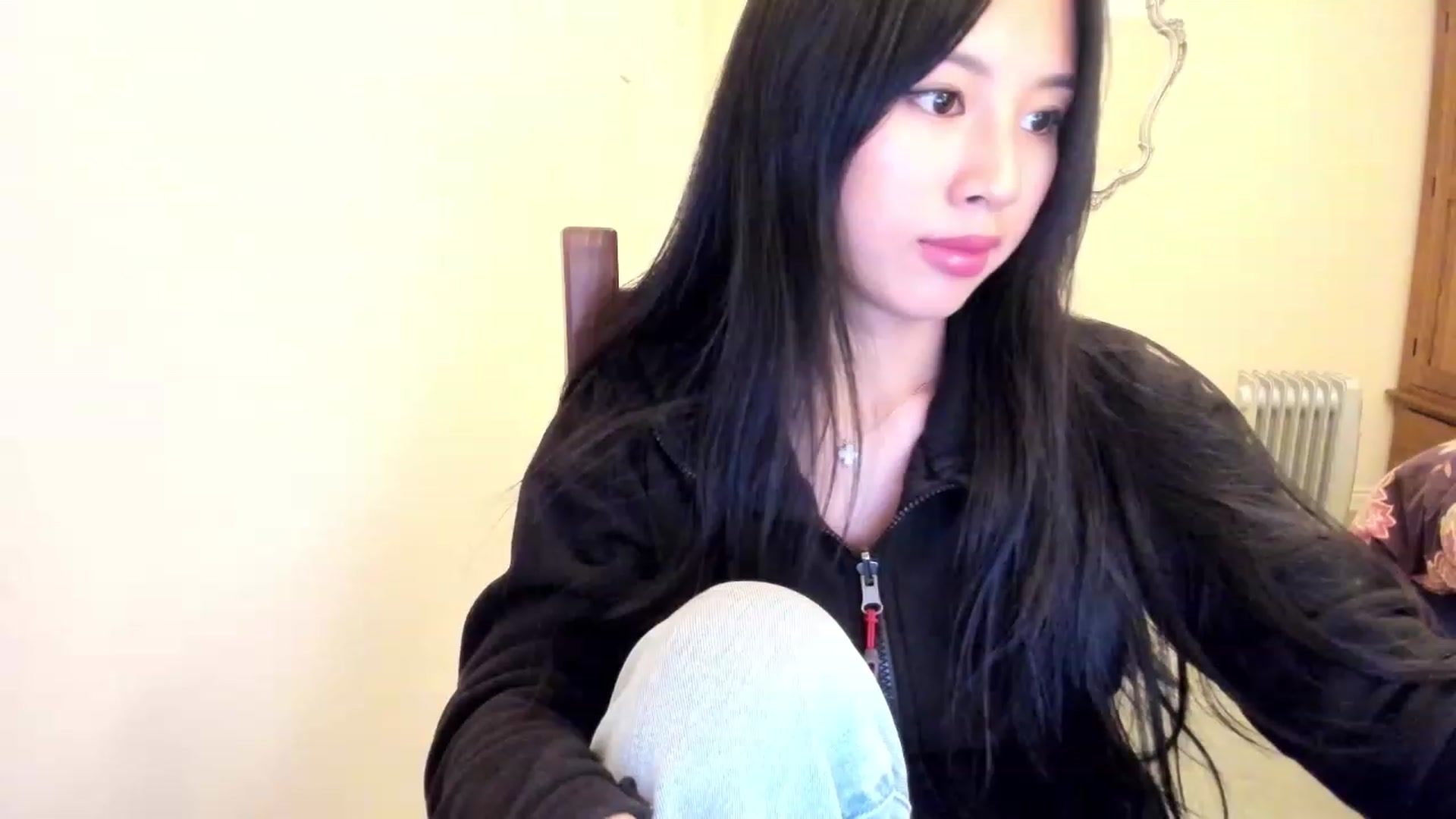 Gallery image thumbnail from Stephanie's myfreecams stream on, 01/10/2024, 07:04 image 11 of 20