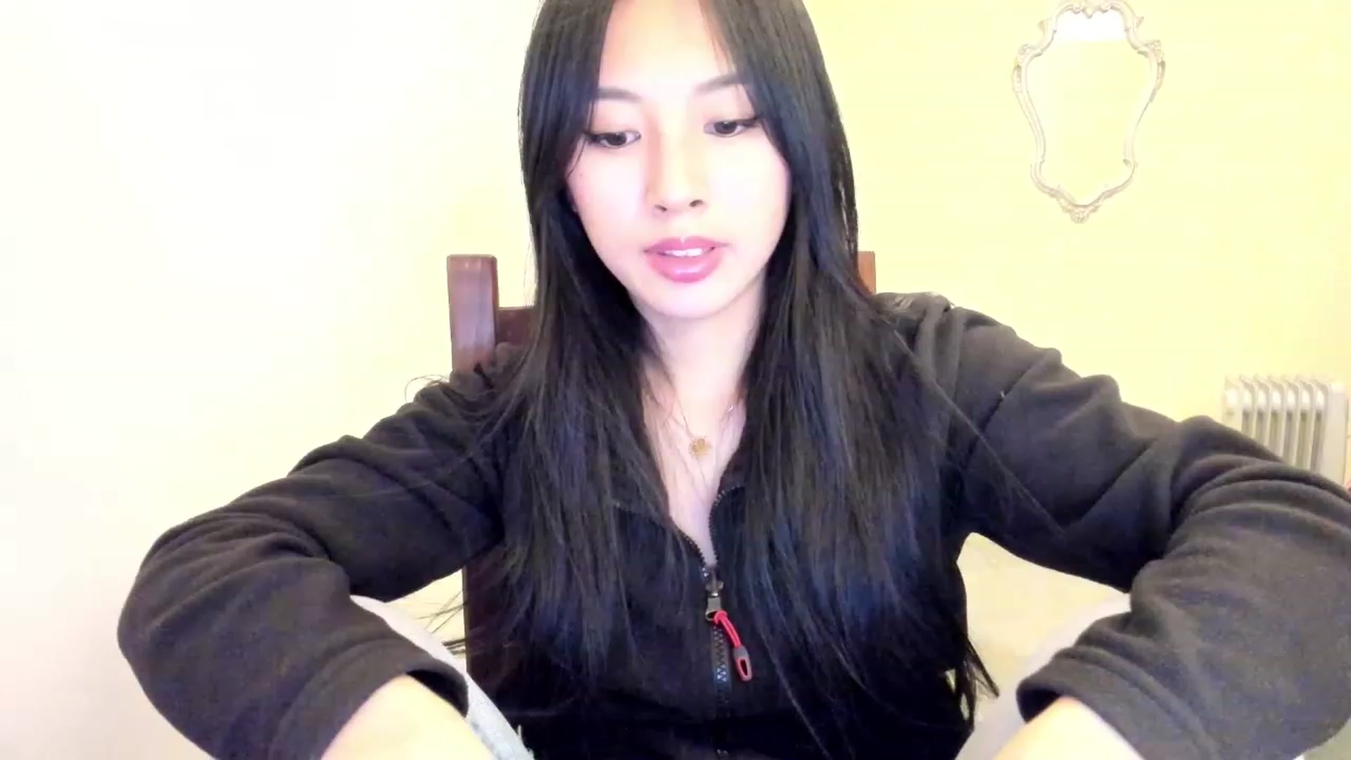 Gallery image thumbnail from Stephanie's myfreecams stream on, 01/10/2024, 07:04 image 7 of 20