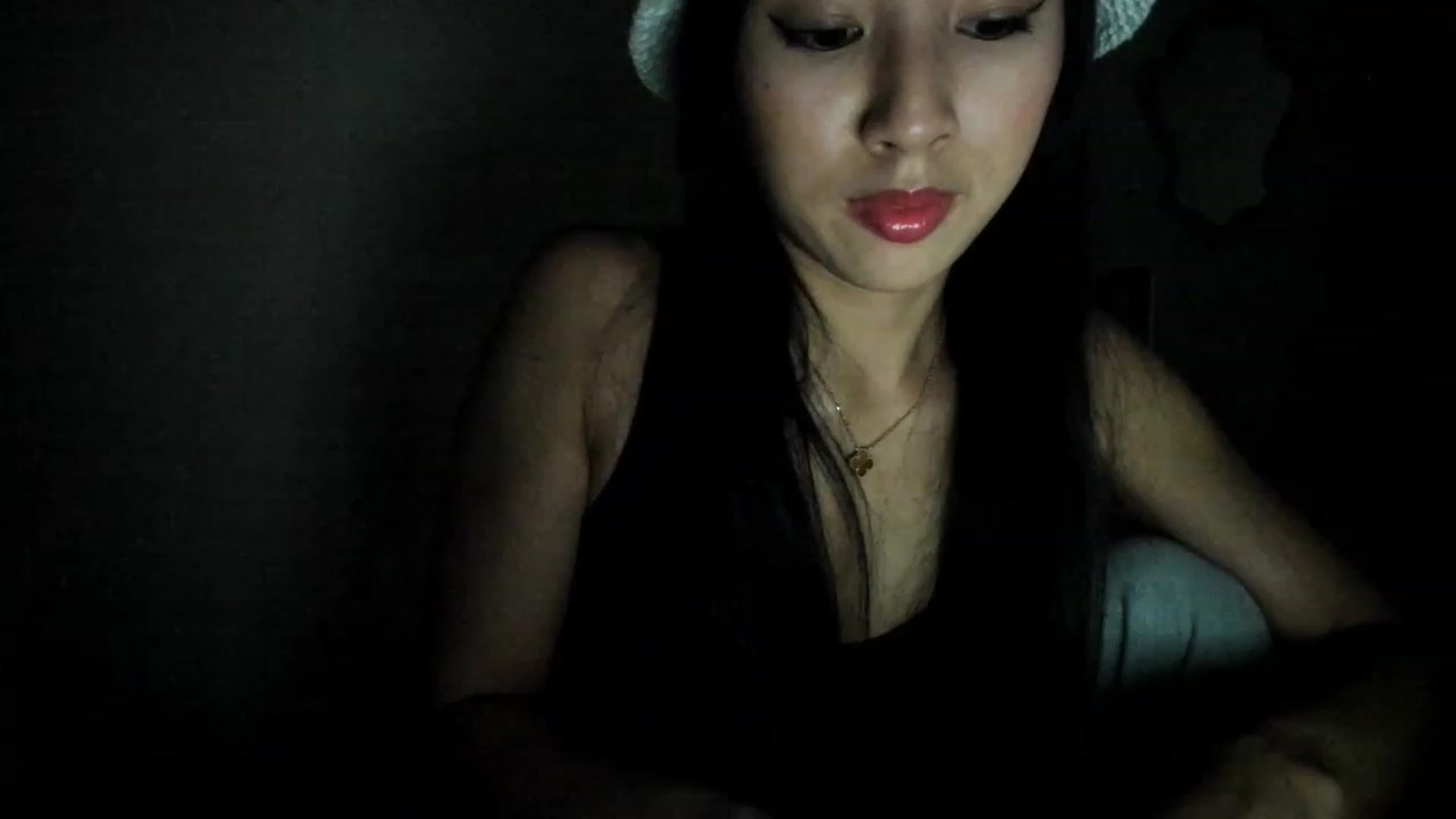 Gallery image thumbnail from Stephanie's myfreecams stream on, 01/13/2024, 10:32 image 6 of 20