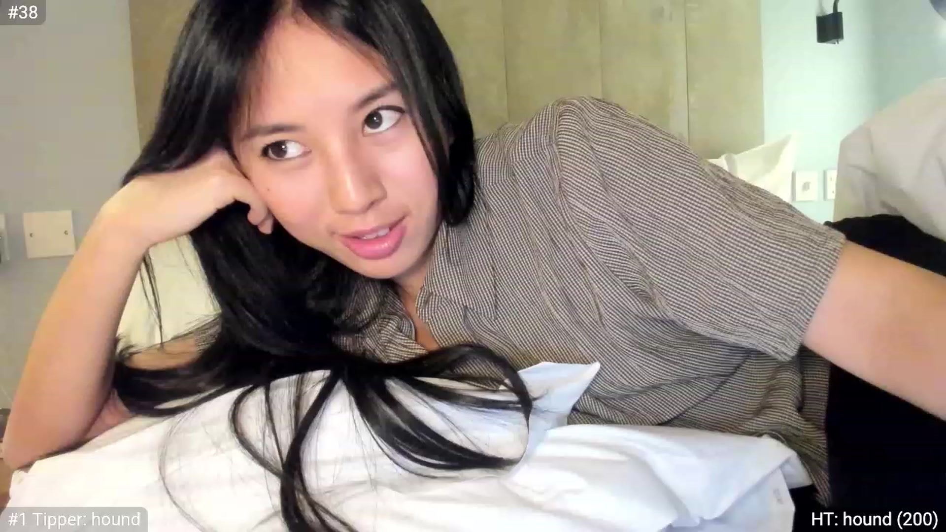 Gallery image thumbnail from Stephanie's myfreecams stream on, 02/01/2024, 01:38 image 15 of 20