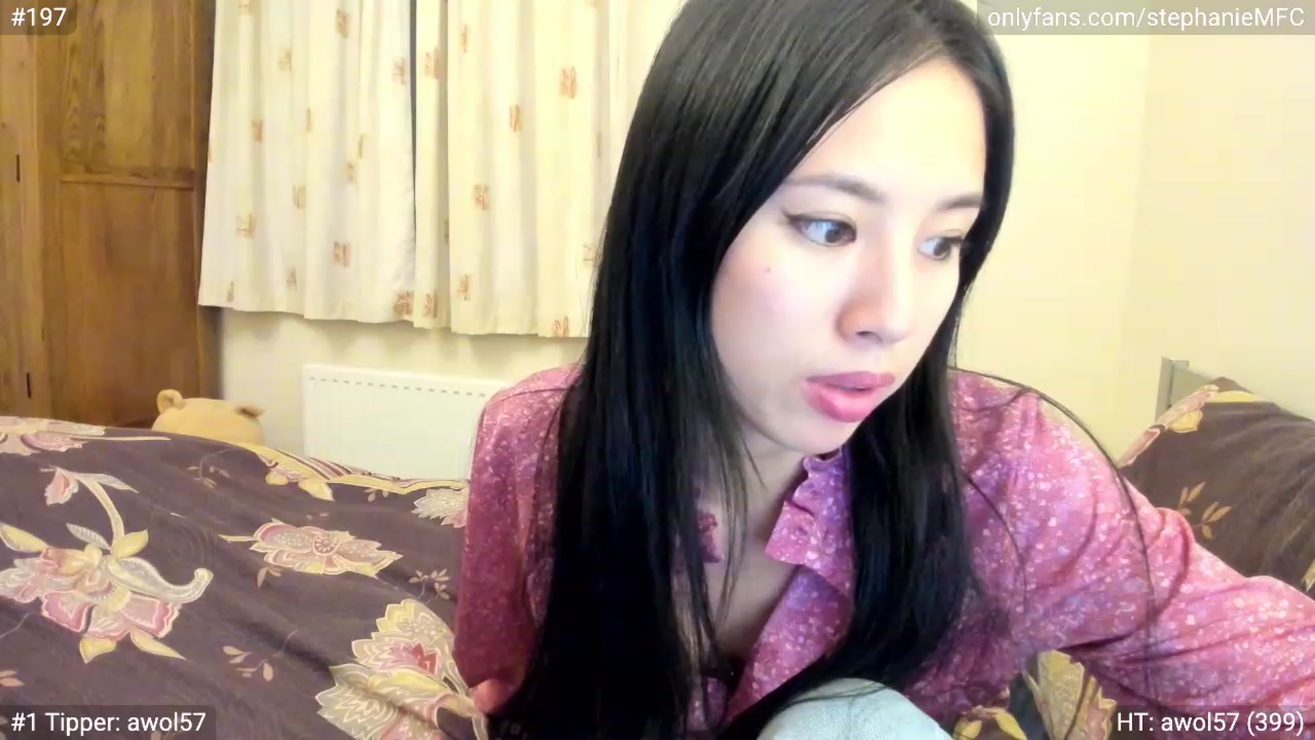 Gallery image thumbnail from Stephanie's myfreecams stream on, 02/13/2024, 07:51 image 14 of 20