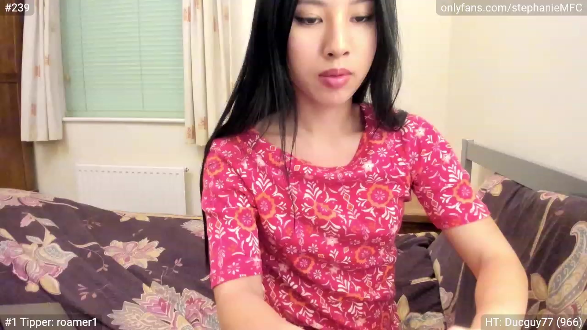 Gallery image thumbnail from Stephanie's myfreecams stream on, 02/15/2024, 07:32 image 5 of 20