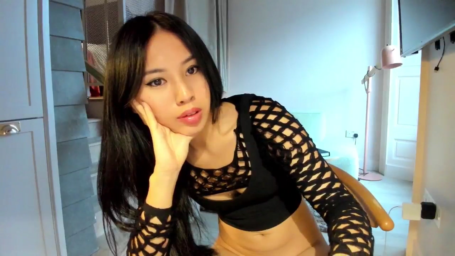 Gallery image thumbnail from Stephanie's myfreecams stream on, 02/18/2024, 08:11 image 9 of 20