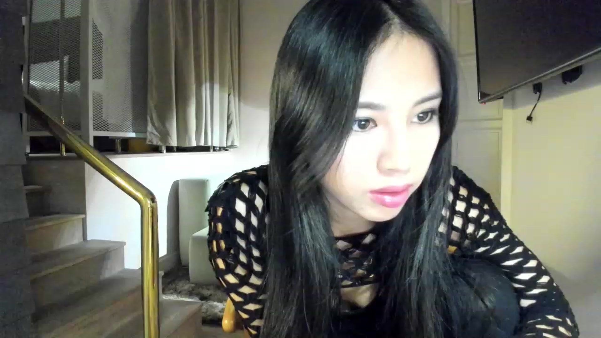 Gallery image thumbnail from Stephanie's myfreecams stream on, 02/19/2024, 07:00 image 19 of 20