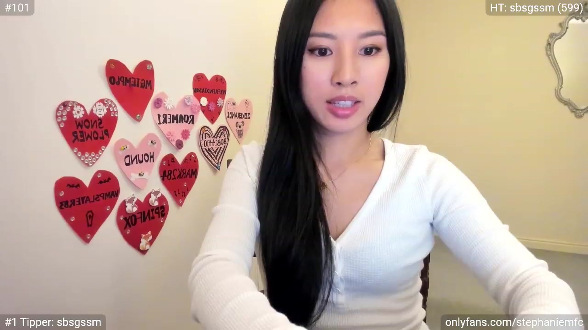 Gallery image thumbnail from Stephanie's myfreecams stream on, 03/13/2024, 06:08 image 10 of 20