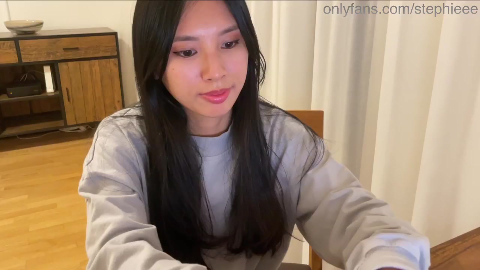 Gallery image thumbnail from Stephanie's myfreecams stream on, 09/21/2024, 19:46 image 17 of 20