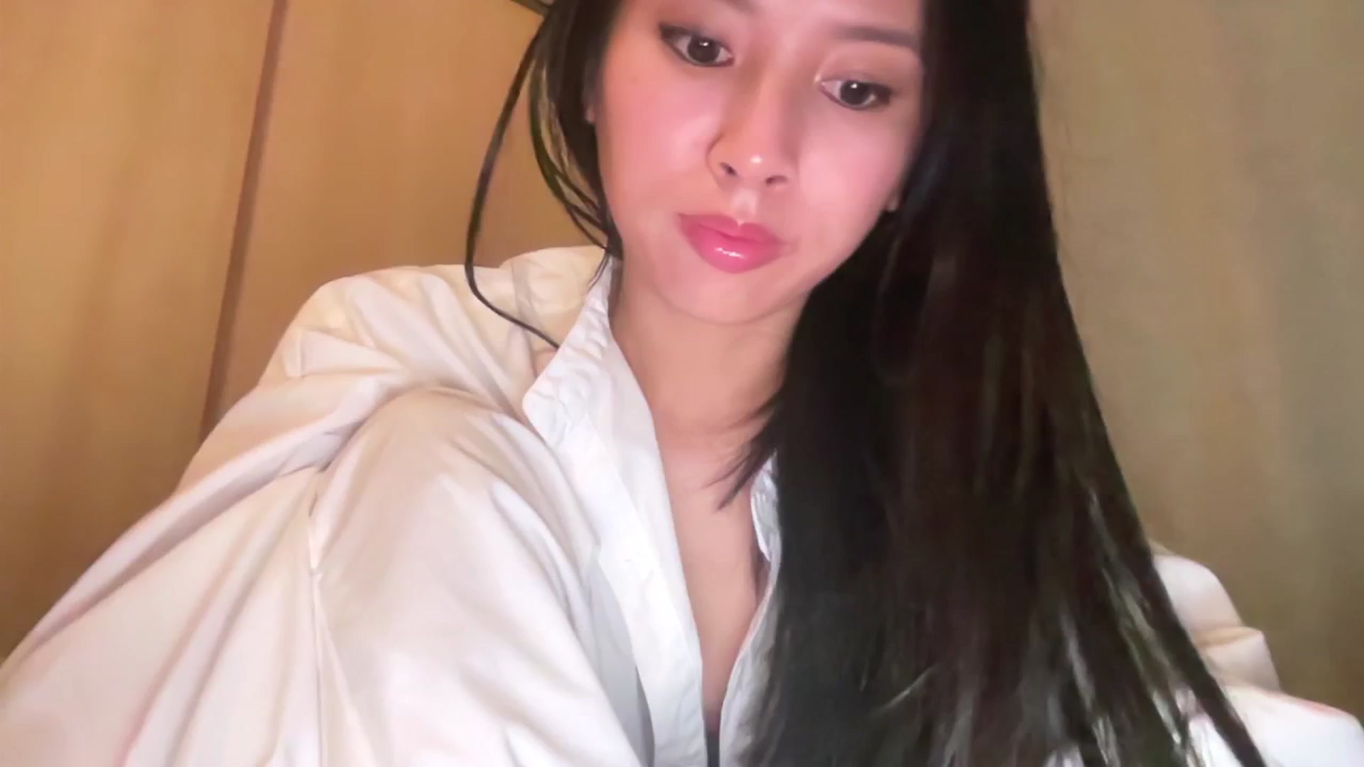Gallery image thumbnail from Stephanie's myfreecams stream on, 07/17/2025, 17:08 image 9 of 20