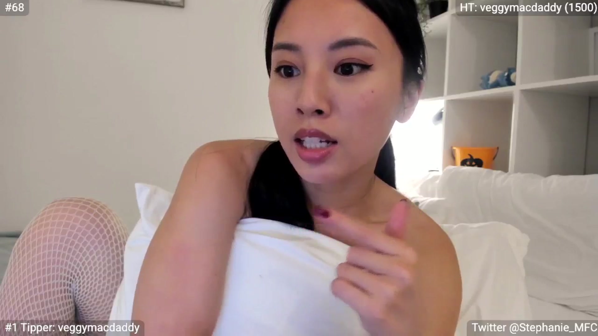 Gallery image thumbnail from Stephanie's myfreecams stream on, 10/10/2025, 06:07 image 20 of 20