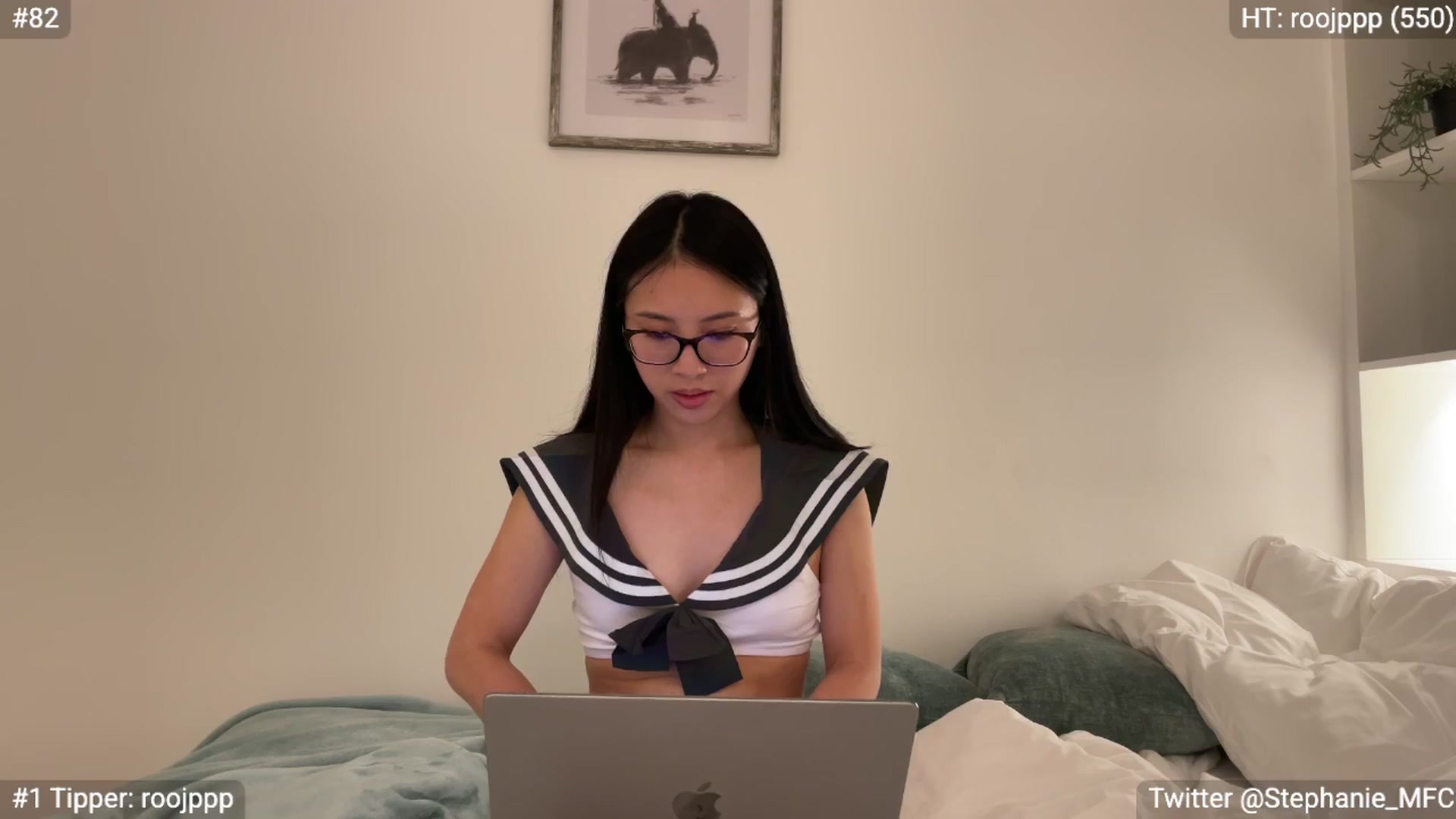 Gallery image thumbnail from Stephanie's myfreecams stream on, 10/11/2025, 07:16 image 12 of 20