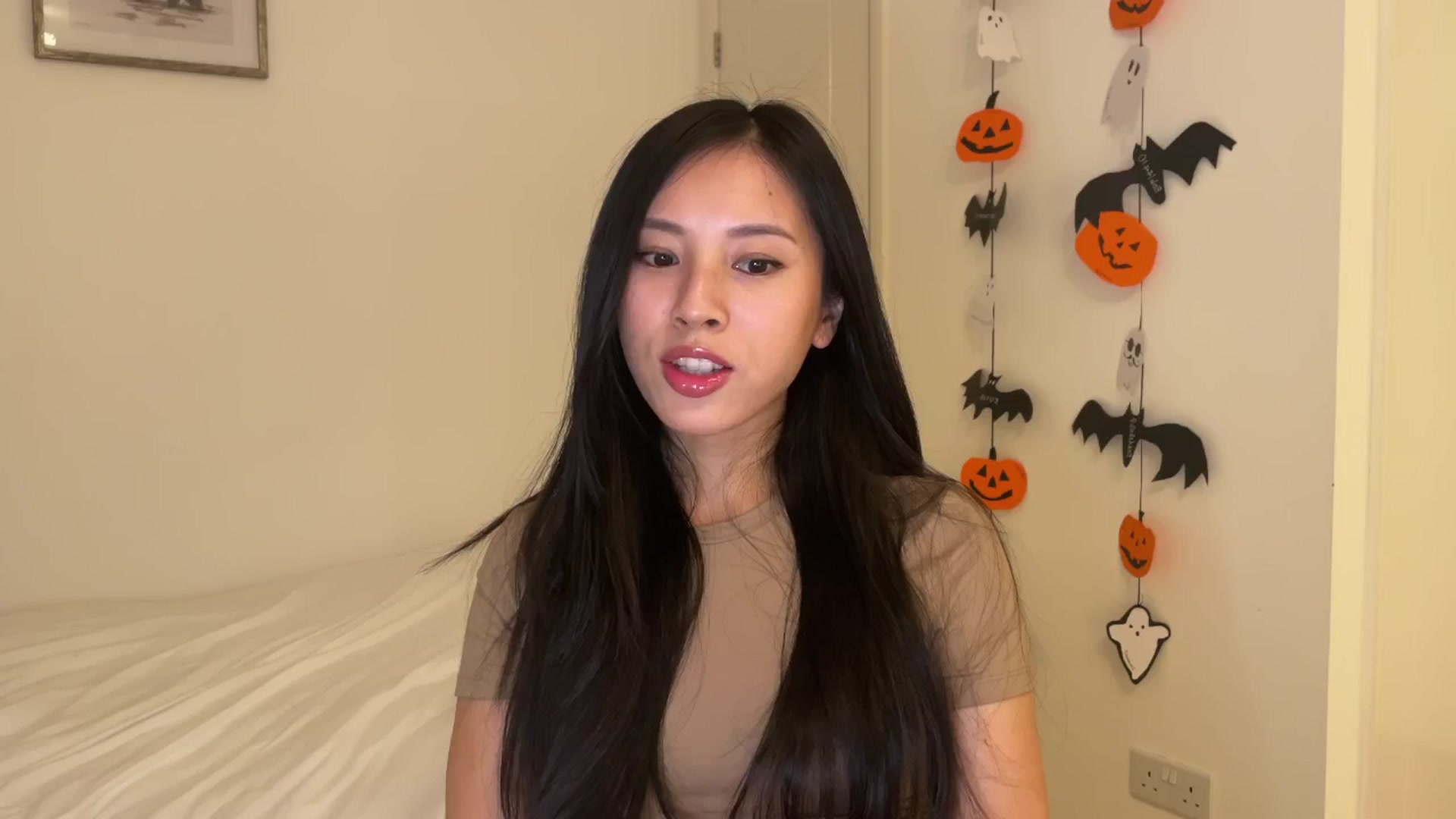 Gallery image thumbnail from Stephanie's myfreecams stream on, 10/23/2025, 24:05 image 8 of 20
