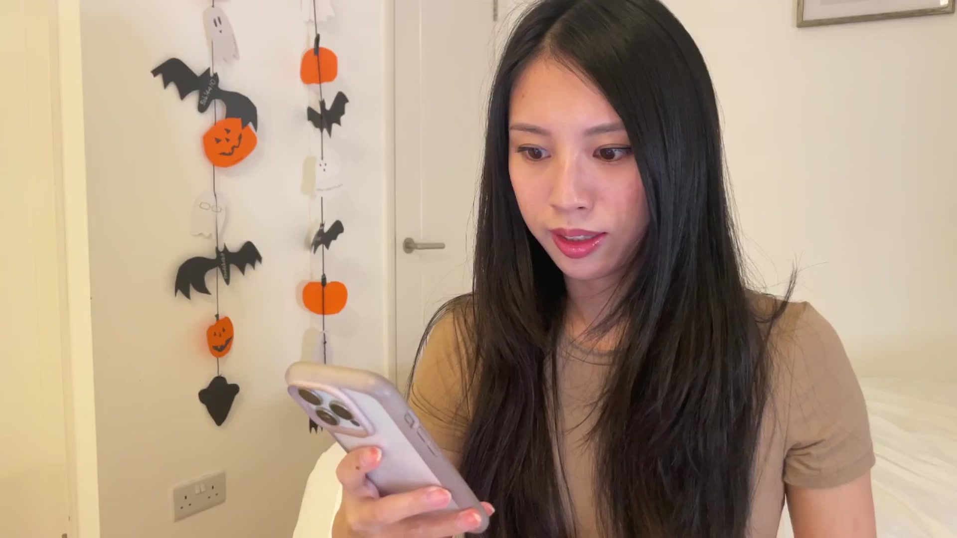 Gallery image thumbnail from Stephanie's myfreecams stream on, 10/23/2025, 24:05 image 3 of 20