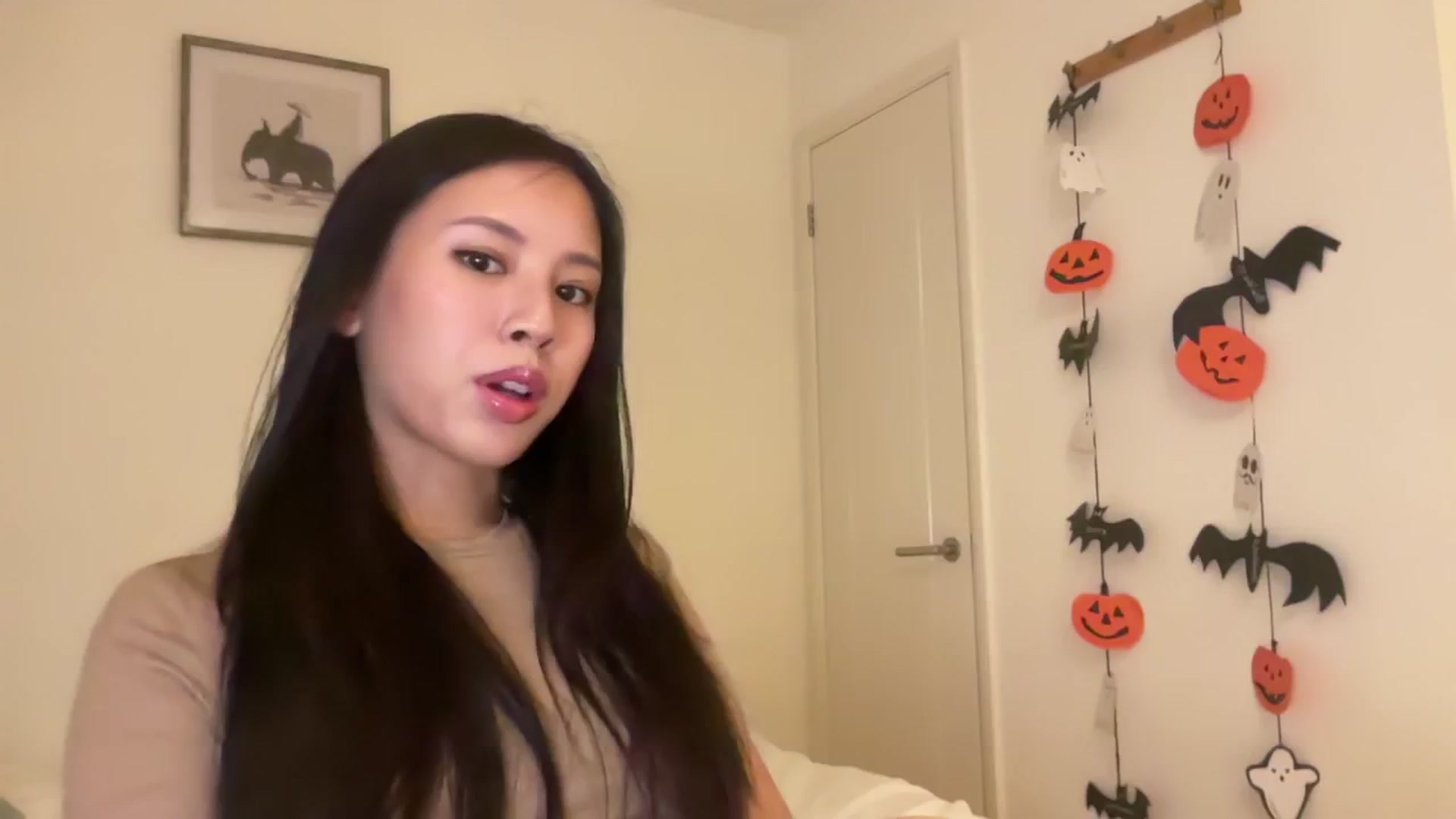 Gallery image thumbnail from Stephanie's myfreecams stream on, 10/23/2025, 01:08 image 1 of 20