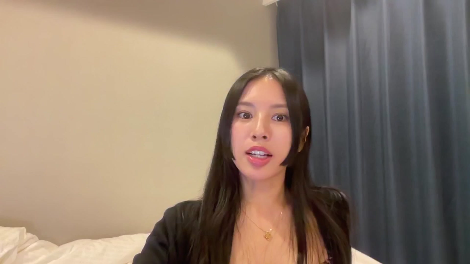 Gallery image thumbnail from Stephanie's myfreecams stream on, 03/30/2026, 14:05 image 3 of 20