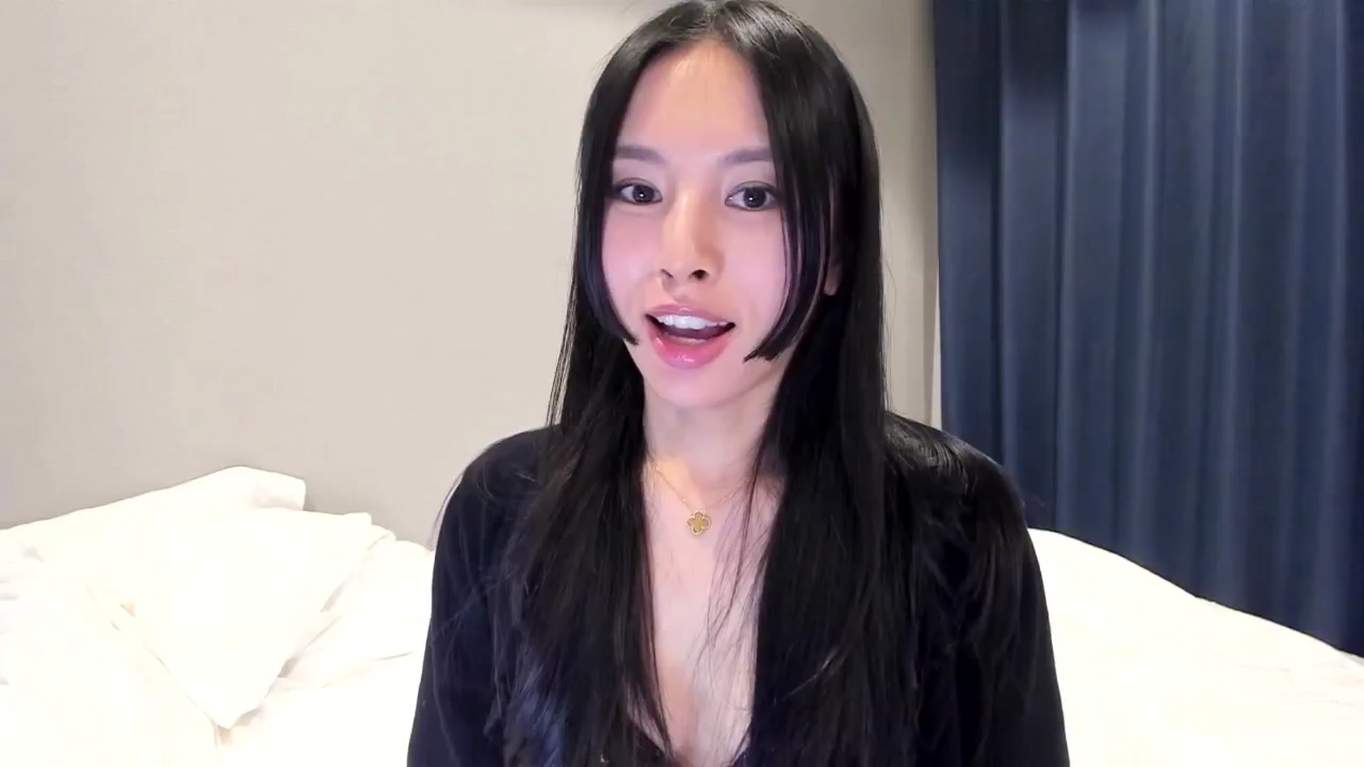 Gallery image thumbnail from Stephanie's myfreecams stream on, 03/30/2026, 14:05 image 15 of 20