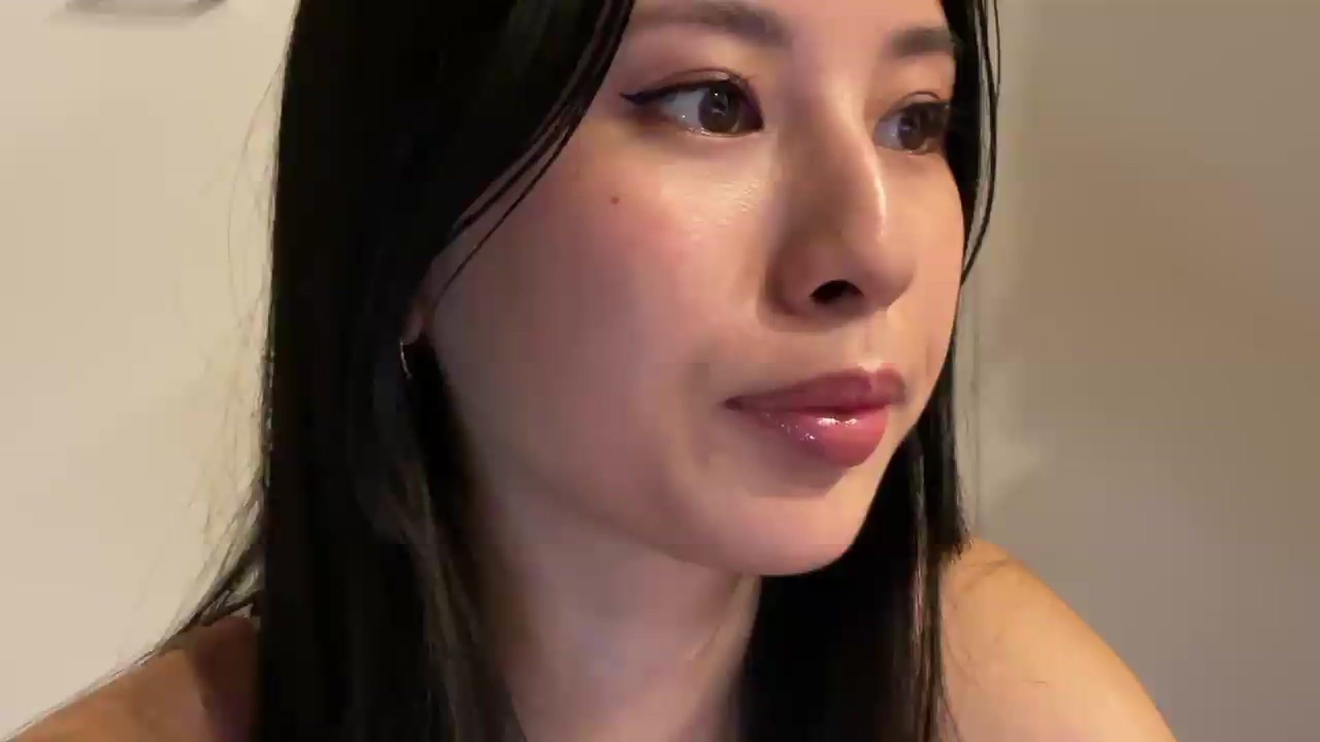 Gallery image thumbnail from Stephanie's myfreecams stream on, 06/14/2026, 10:33 image 19 of 20