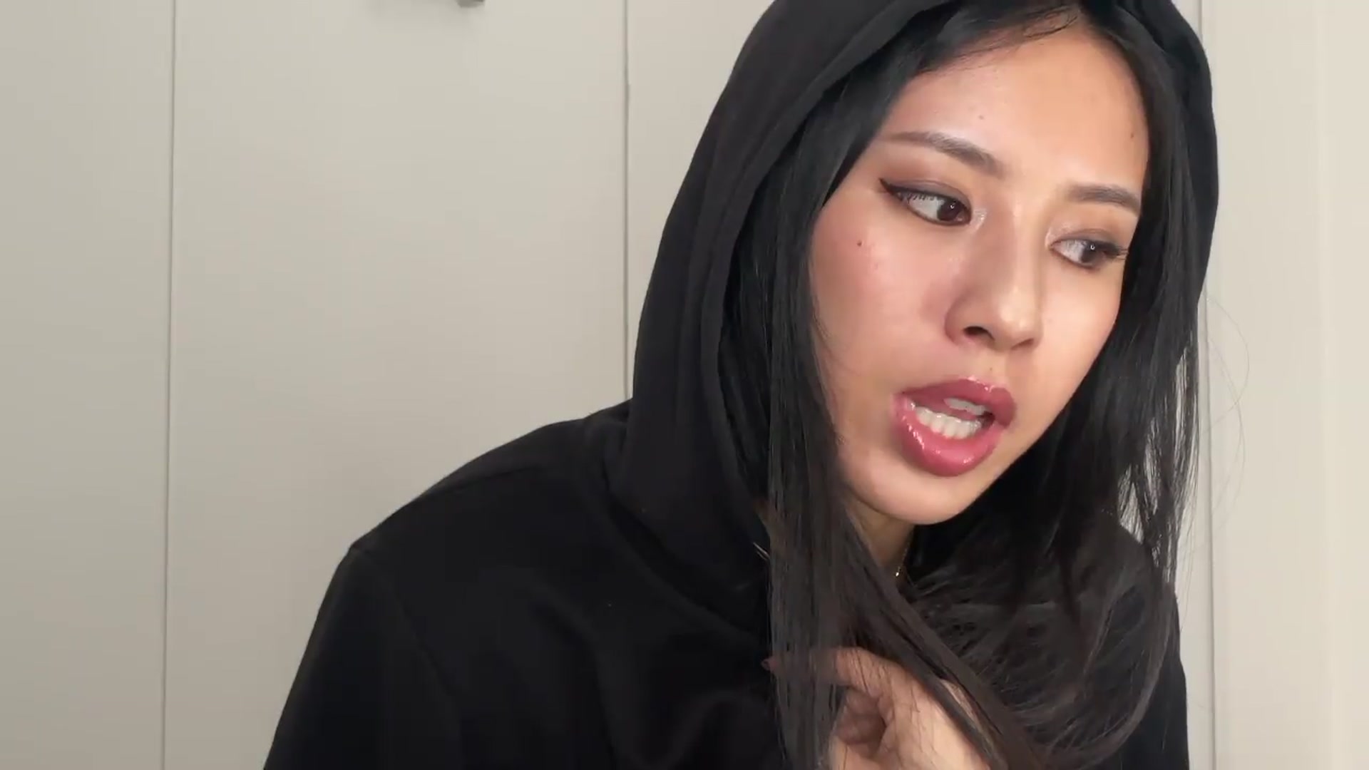 Gallery image thumbnail from Stephanie's myfreecams stream on, 06/23/2026, 04:51 image 7 of 20