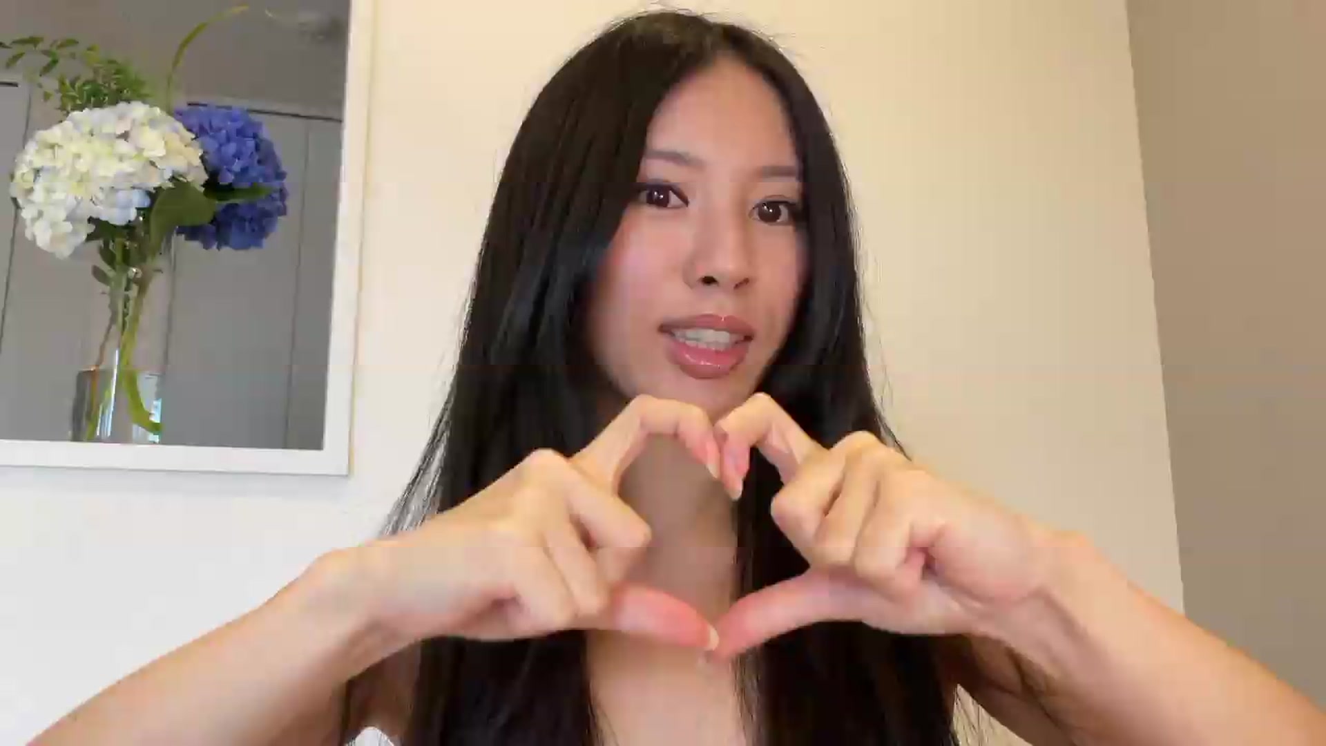 Gallery image thumbnail from Stephanie's myfreecams stream on, 07/28/2026, 08:54 image 2 of 20