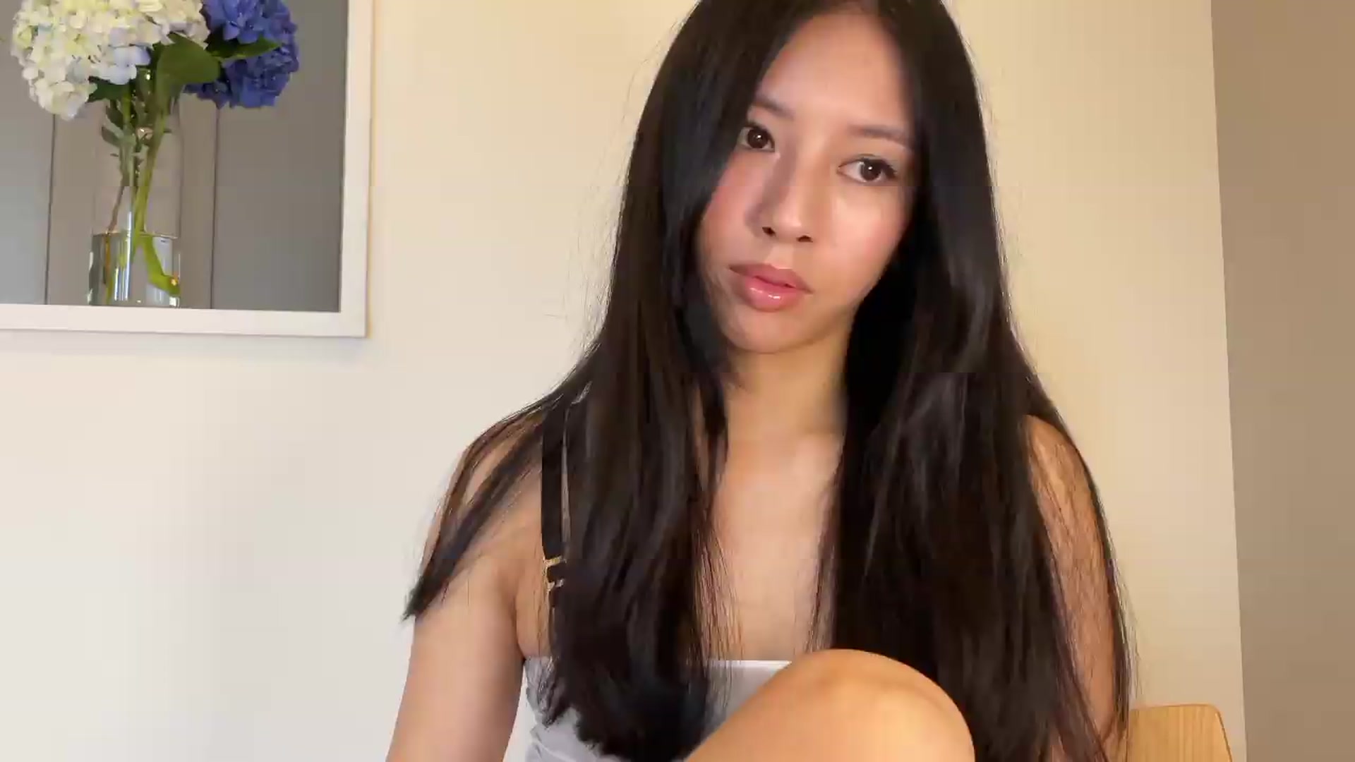 Gallery image thumbnail from Stephanie's myfreecams stream on, 07/28/2026, 08:54 image 5 of 20