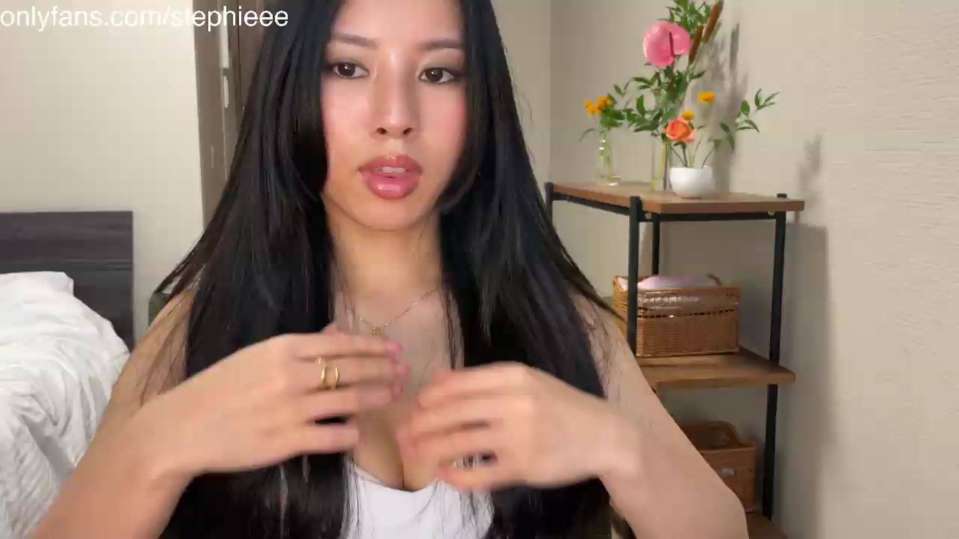 Gallery image thumbnail from Stephanie's myfreecams stream on, 08/15/2026, 08:46 image 20 of 20