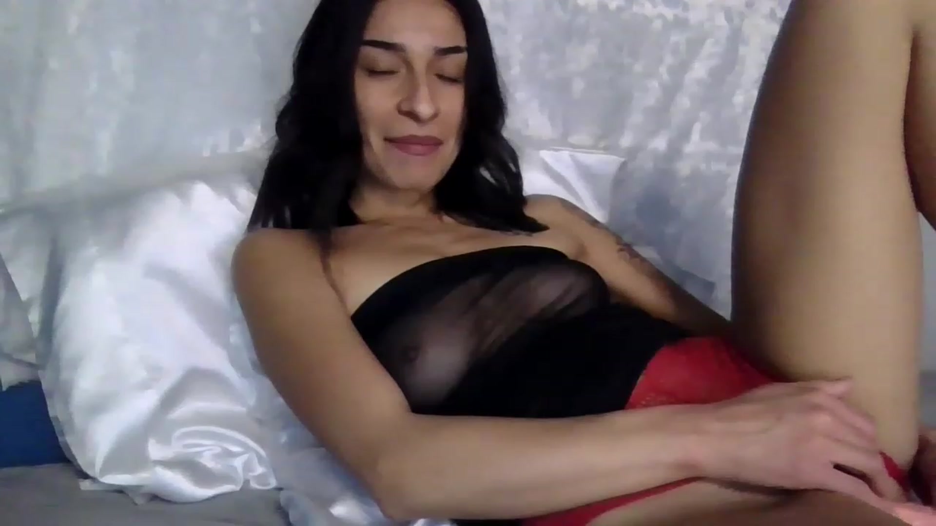 Gallery image thumbnail from Stephanie67's myfreecams stream on, 12/22/2022, 12:16 image 10 of 20