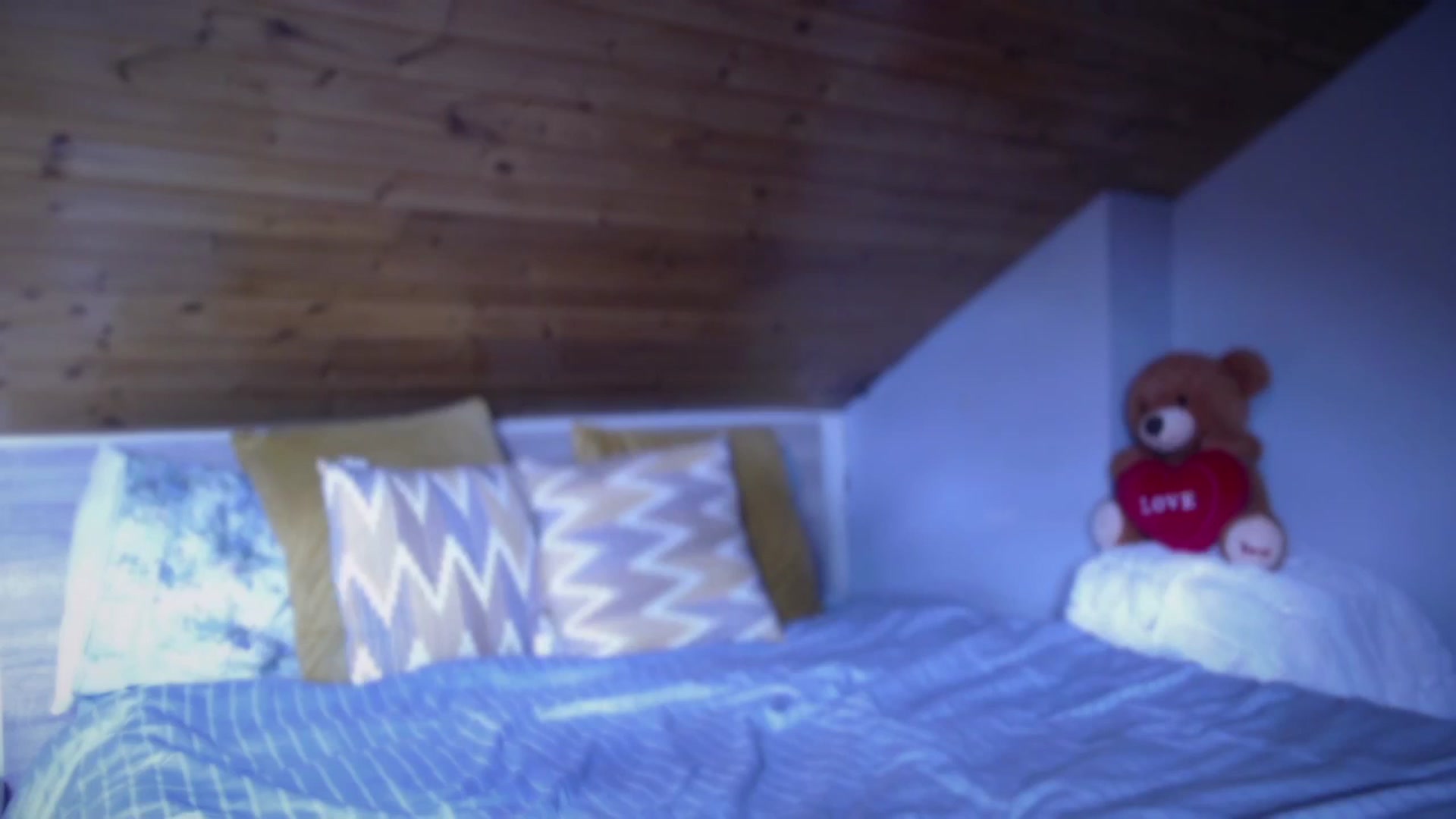 Gallery image thumbnail from StephanieDj's myfreecams stream on, 07/01/2025, 12:13 image 10 of 20