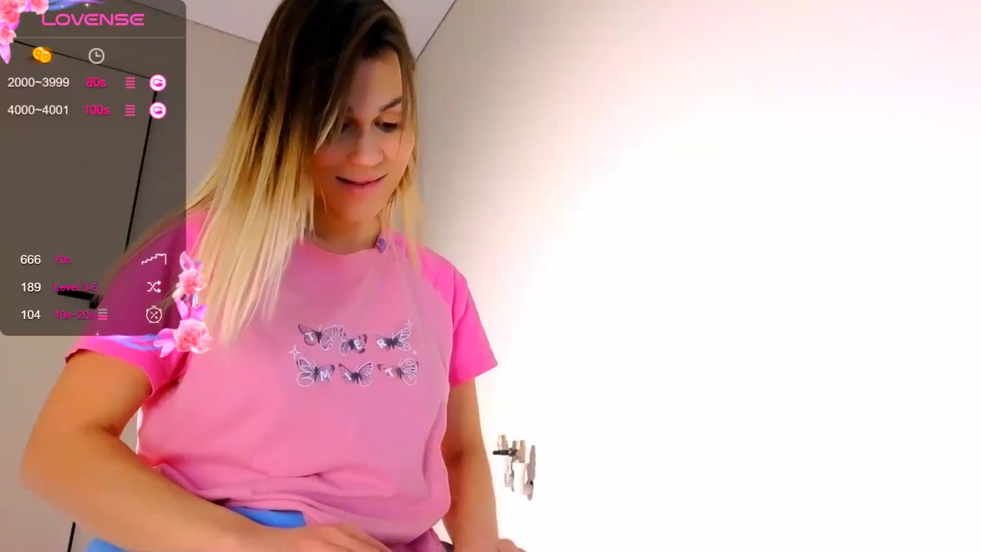 Gallery image thumbnail from StephanyLuxe's myfreecams stream on, 01/16/2026, 06:30 image 17 of 20