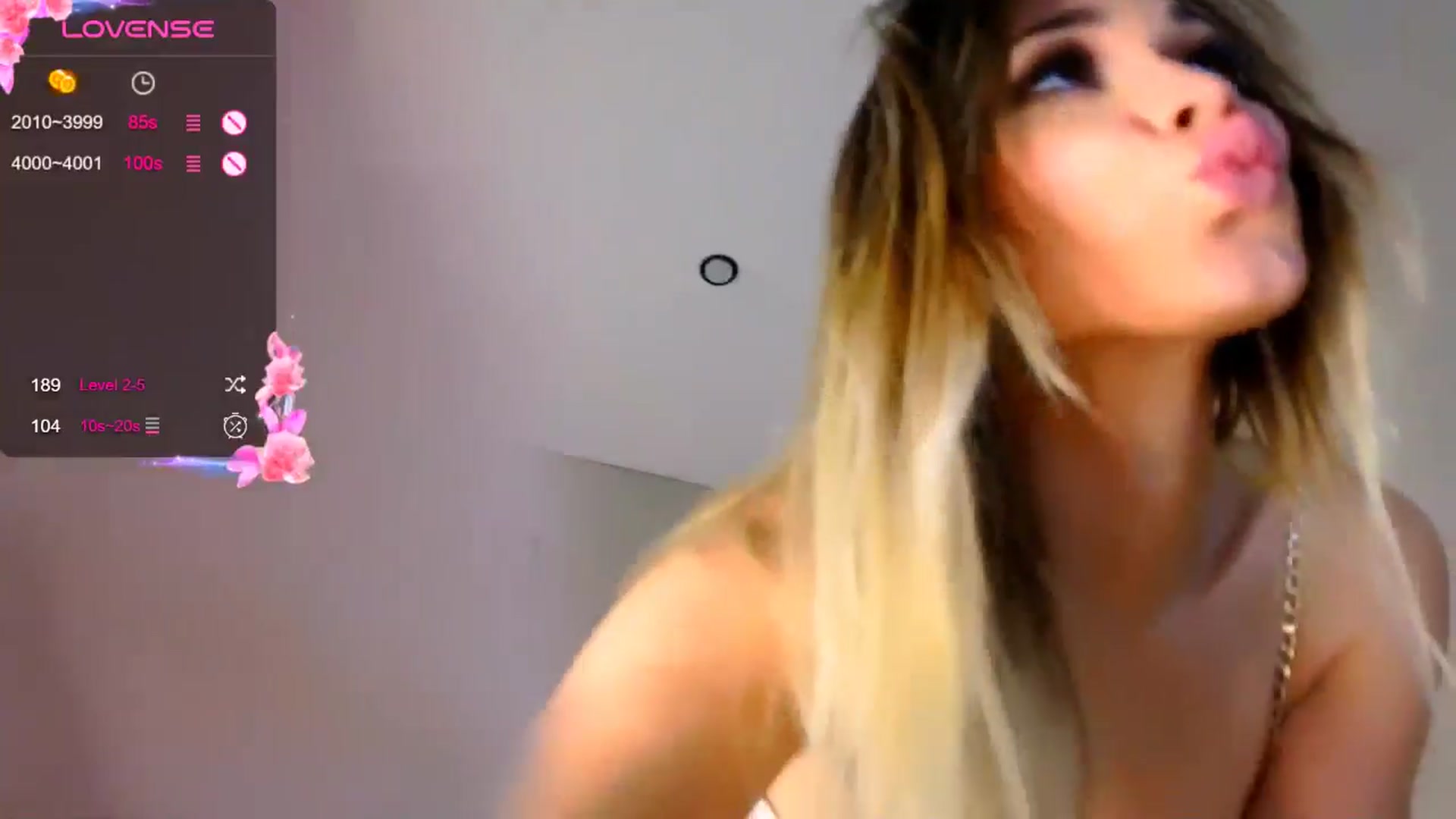 Gallery image thumbnail from StephanyLuxe's myfreecams stream on, 01/26/2026, 05:28 image 19 of 20