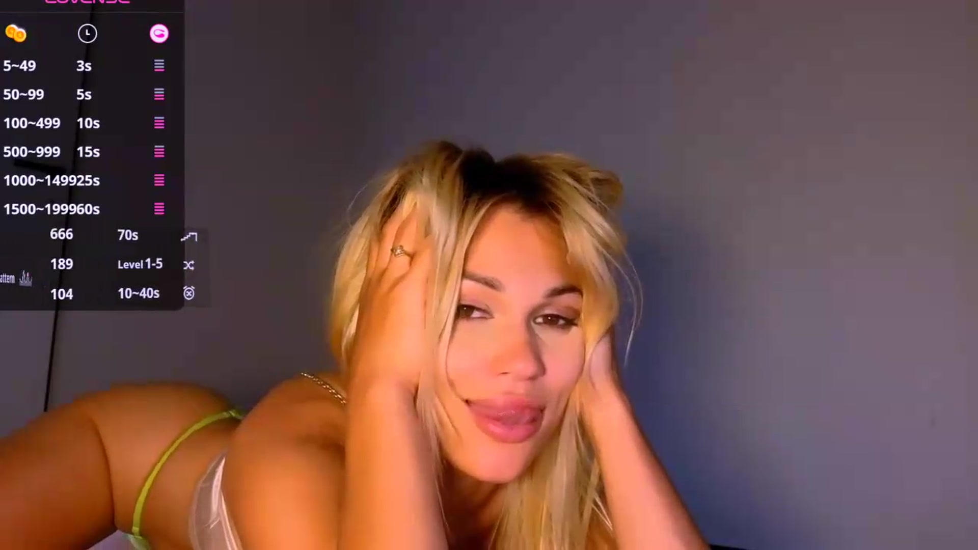 Gallery image thumbnail from StephanyLuxe's myfreecams stream on, 07/28/2026, 05:41 image 6 of 20