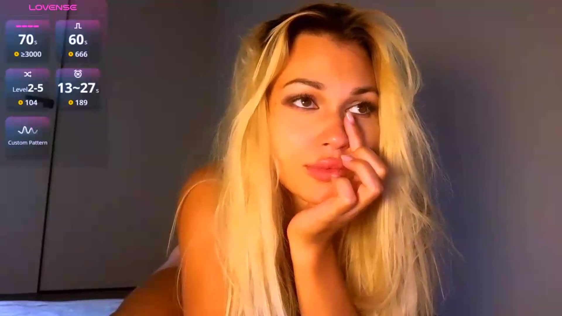 Gallery image thumbnail from StephanyLuxe's myfreecams stream on, 08/23/2026, 04:33 image 3 of 20