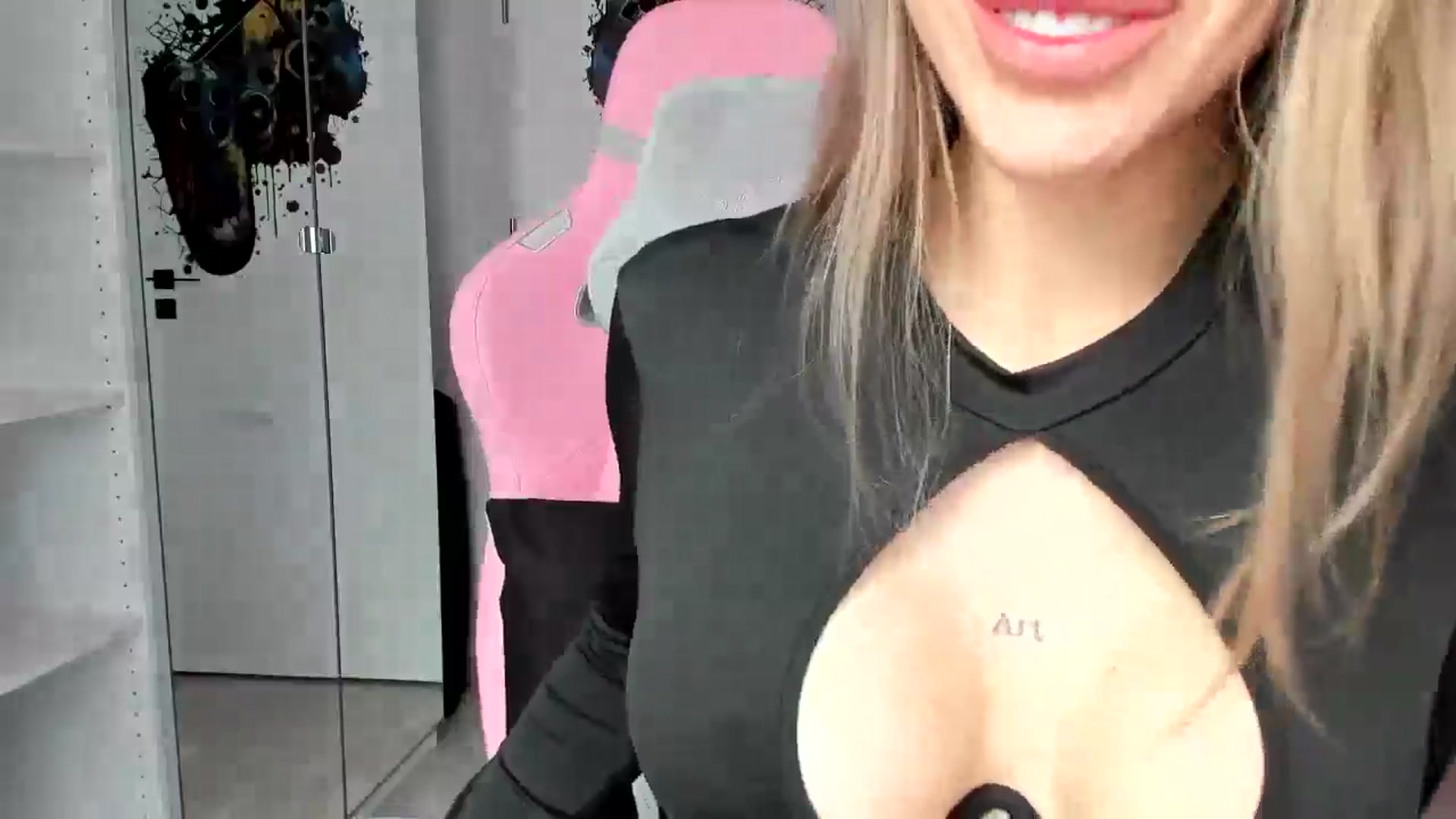 Gallery image thumbnail from Stepsister99's myfreecams stream on, 01/31/2025, 12:06 image 19 of 20