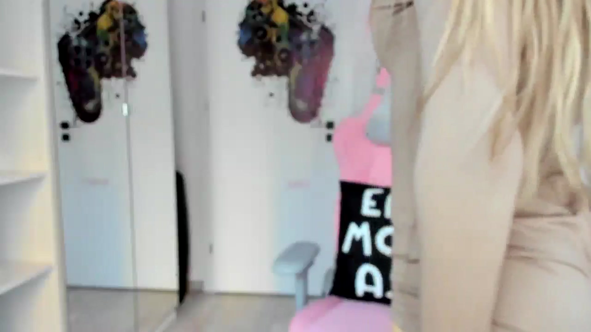 Gallery image thumbnail from Stepsister99's myfreecams stream on, 02/01/2025, 14:52 image 4 of 20