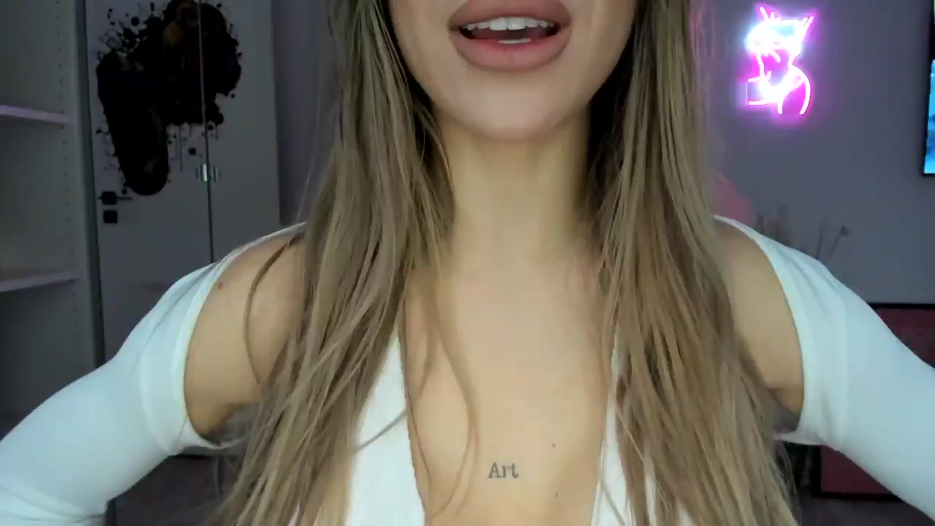 Gallery image thumbnail from Stepsister99's myfreecams stream on, 02/02/2025, 15:11 image 9 of 20
