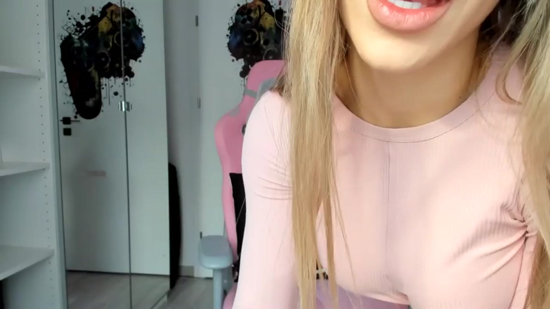 Gallery image thumbnail from Stepsister99's myfreecams stream on, 02/03/2025, 13:26 image 3 of 20