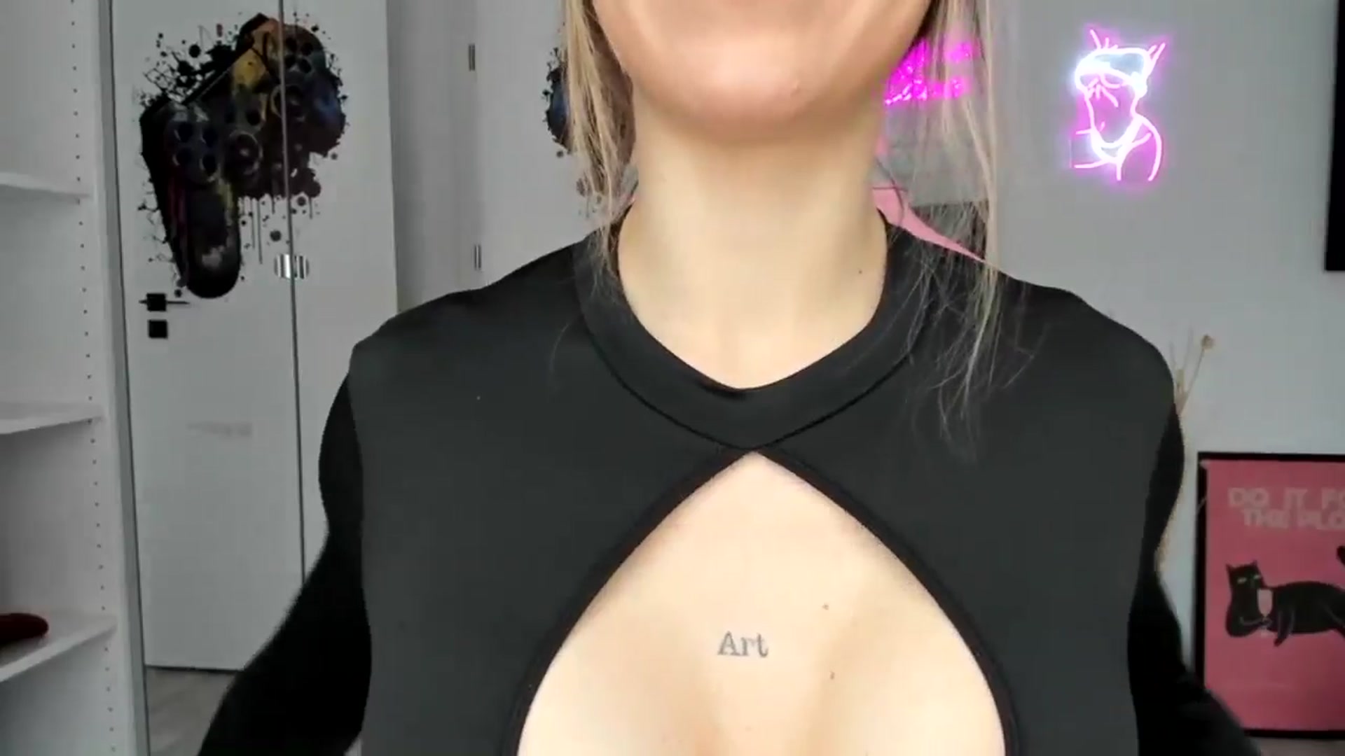 Gallery image thumbnail from Stepsister99's myfreecams stream on, 02/18/2025, 13:10 image 4 of 20