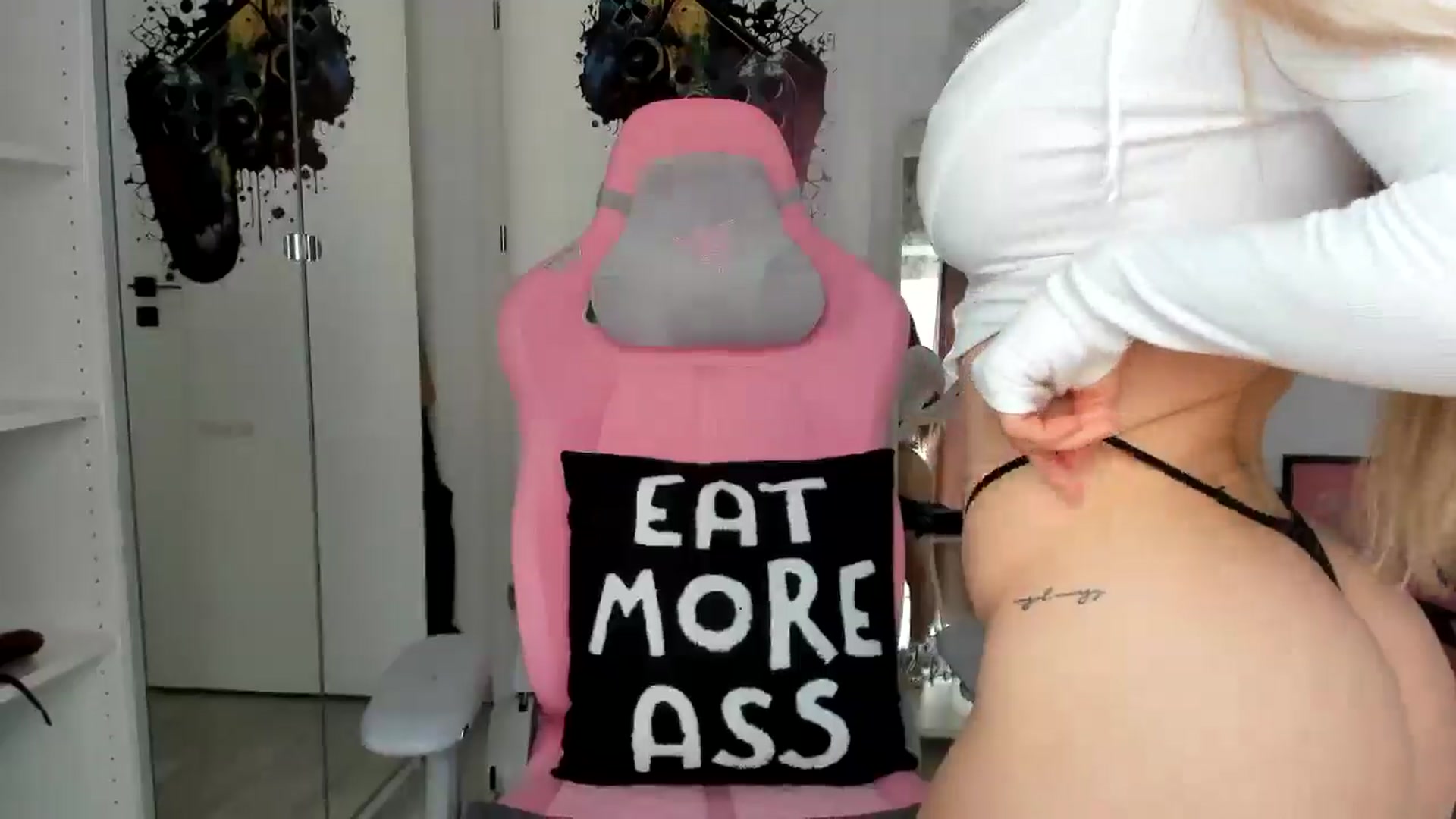 Gallery image thumbnail from Stepsister99's myfreecams stream on, 02/21/2025, 13:07 image 15 of 20