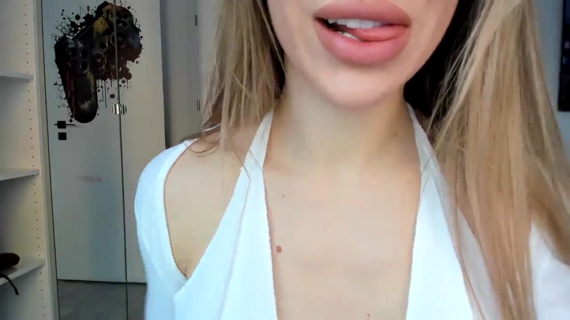 Gallery image thumbnail from Stepsister99's myfreecams stream on, 02/23/2025, 14:47 image 5 of 20
