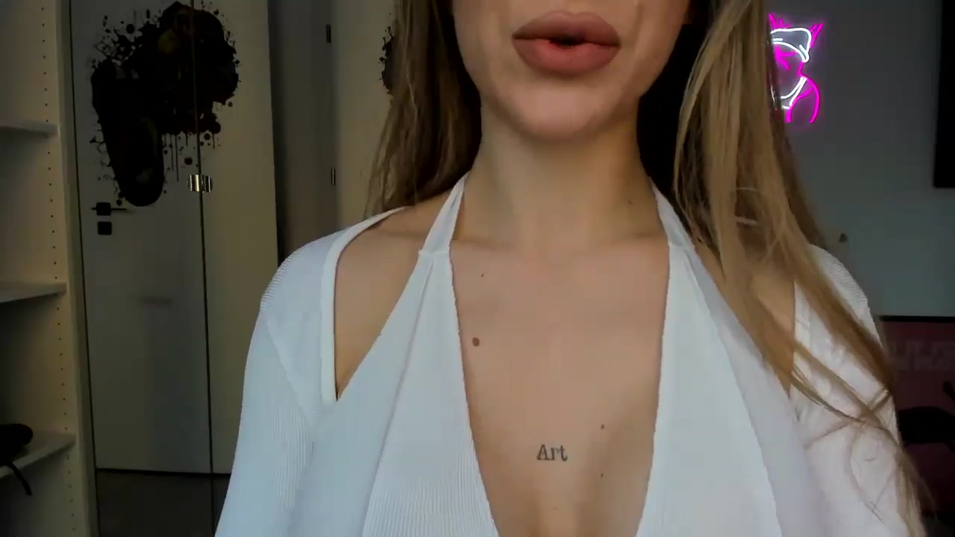 Gallery image thumbnail from Stepsister99's myfreecams stream on, 02/23/2025, 14:47 image 4 of 20