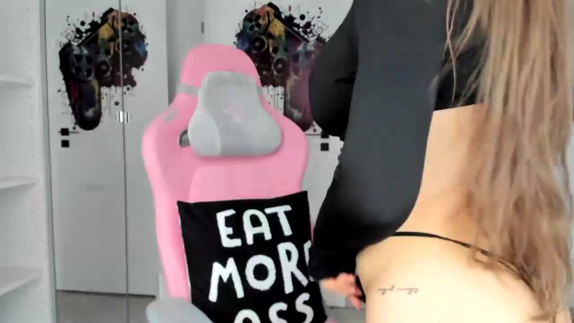 Gallery image thumbnail from Stepsister99's myfreecams stream on, 03/27/2025, 13:43 image 19 of 20