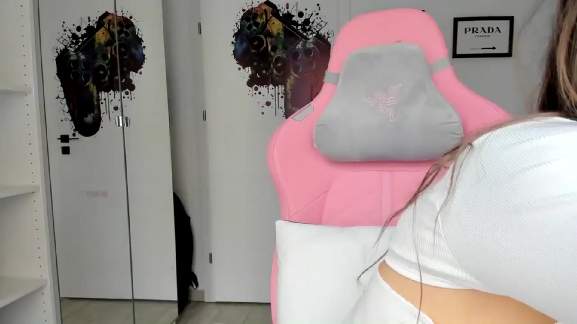 Gallery image thumbnail from Stepsister99's myfreecams stream on, 03/28/2025, 13:44 image 19 of 20