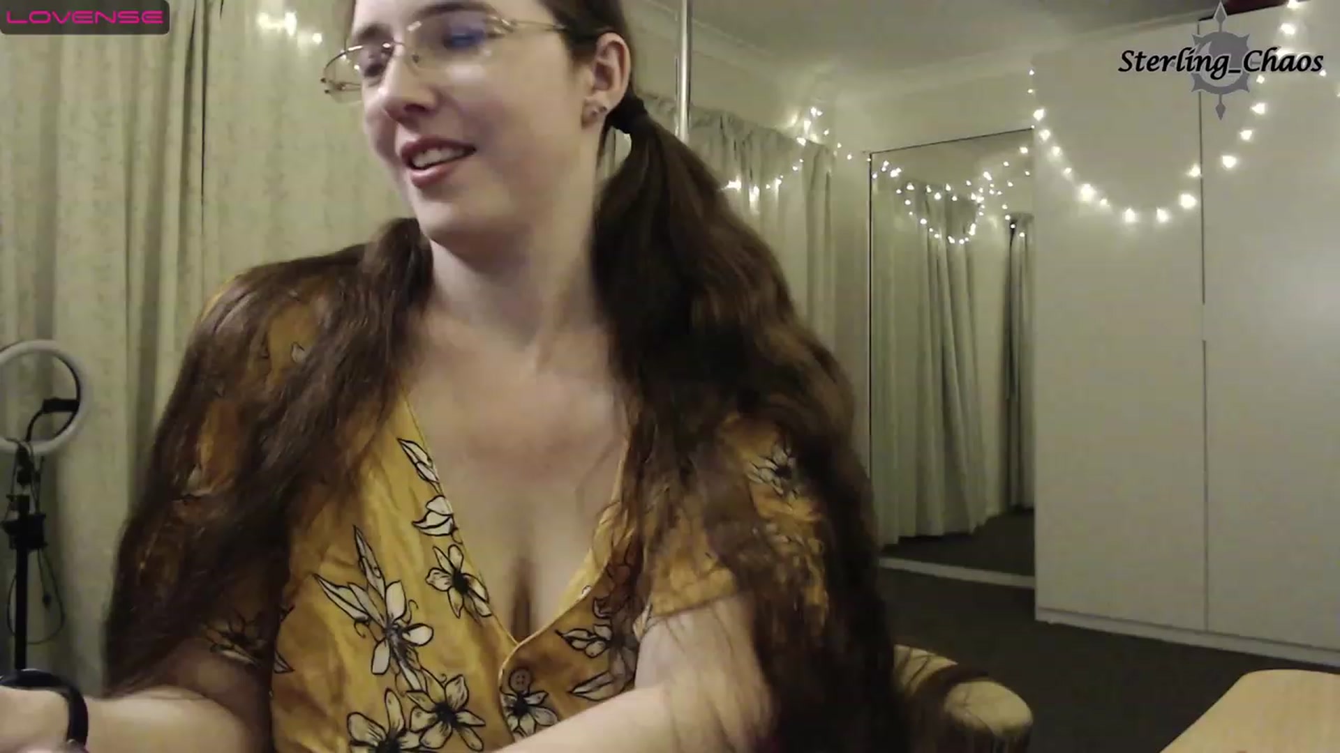 Gallery image thumbnail from SterlingChaos's myfreecams stream on, 12/15/2022, 12:09 image 13 of 20