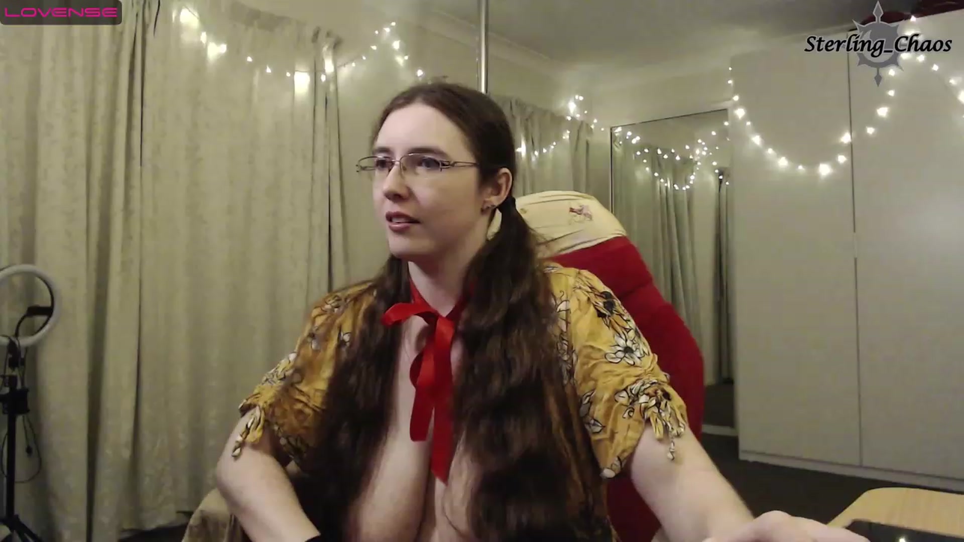 Gallery image thumbnail from SterlingChaos's myfreecams stream on, 12/15/2022, 14:06 image 17 of 20