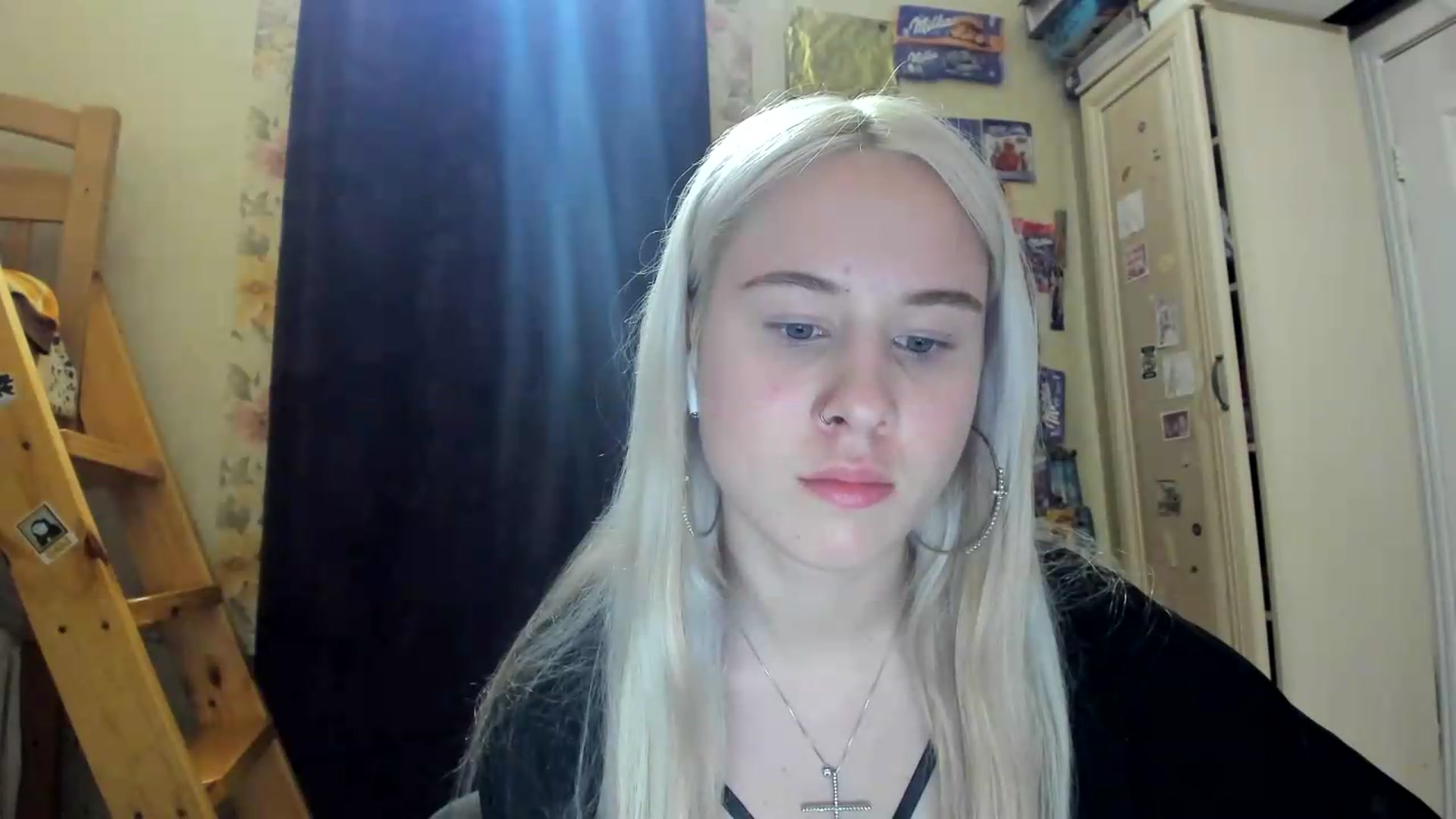 Gallery image thumbnail from Stesha's myfreecams stream on, 05/27/2026, 18:53 image 18 of 20