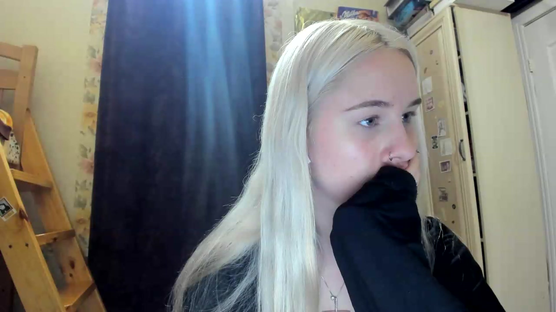 Gallery image thumbnail from Stesha's myfreecams stream on, 05/27/2026, 20:11 image 7 of 20